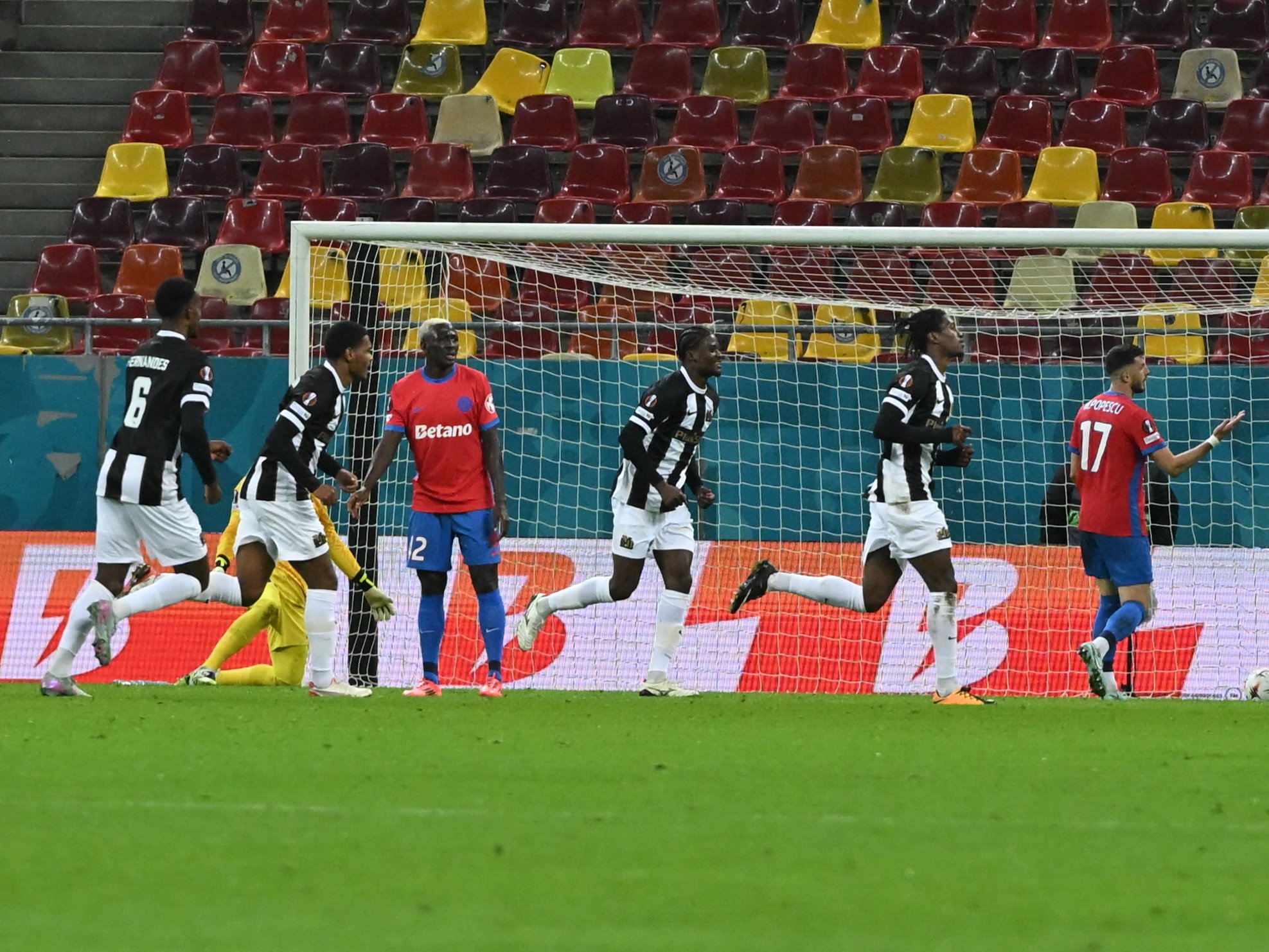 FCSB &ndash; Young Boys 0-2! Campioana Rom&acirc;niei, fără replică &icirc;n fața elvețienilor