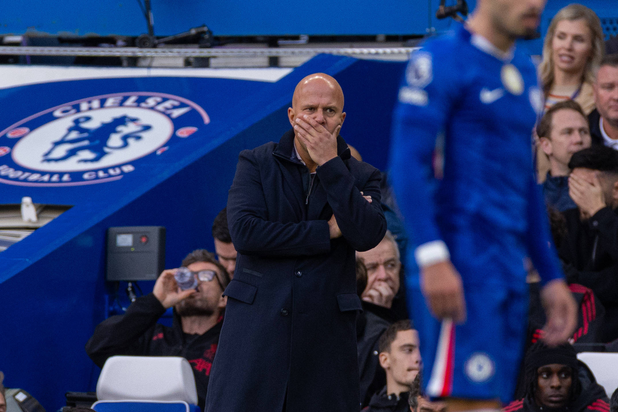 Liverpool a luat-o la vale , Arne Slot găsește cu greu explicații: Ăsta e adevărul!