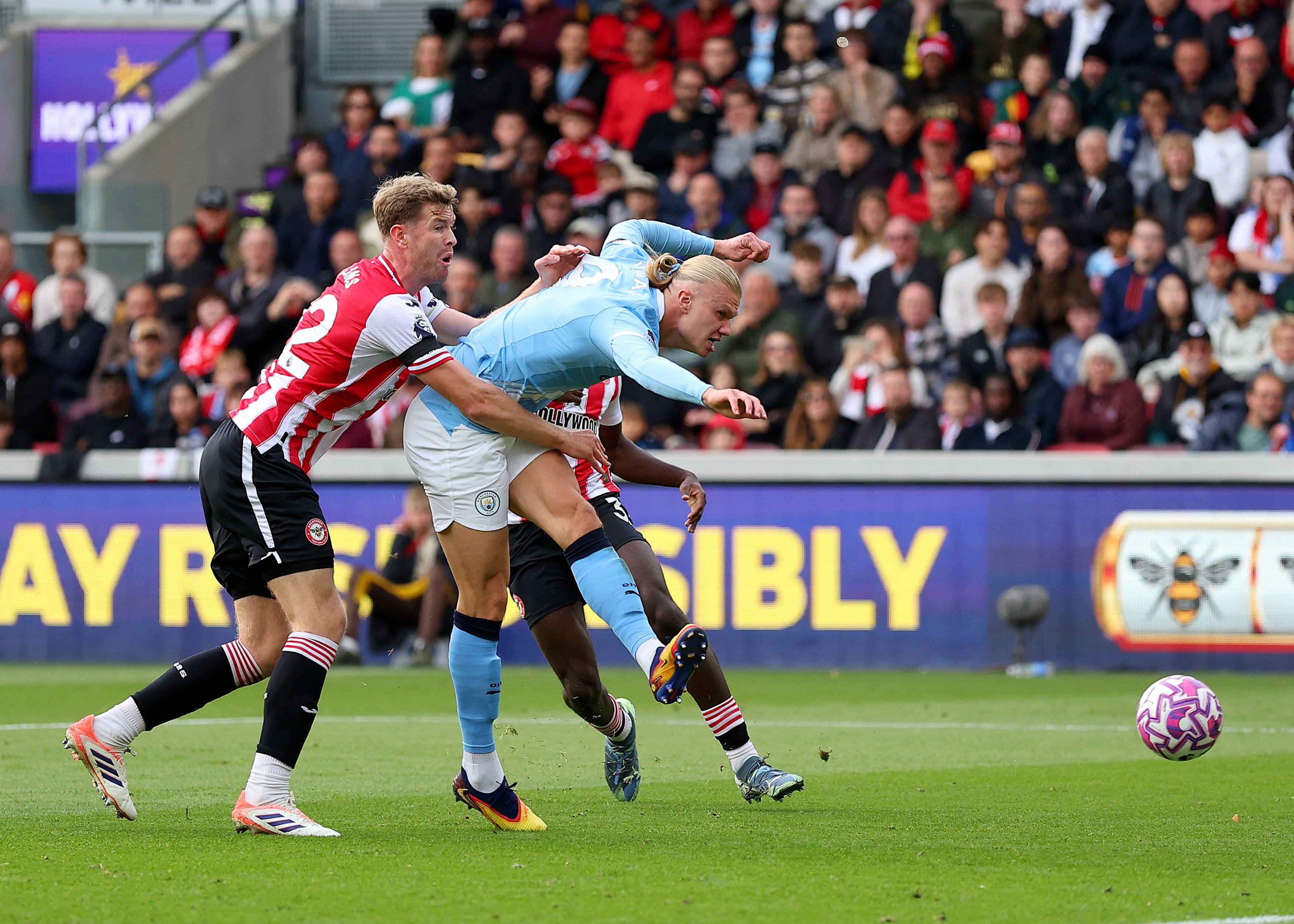 Brentford - Manchester City a fost pe VOYO! &Icirc;ncă un meci rezolvat de Erling Haaland, cu un gol senzațional, Rodri s-a rupt iar!