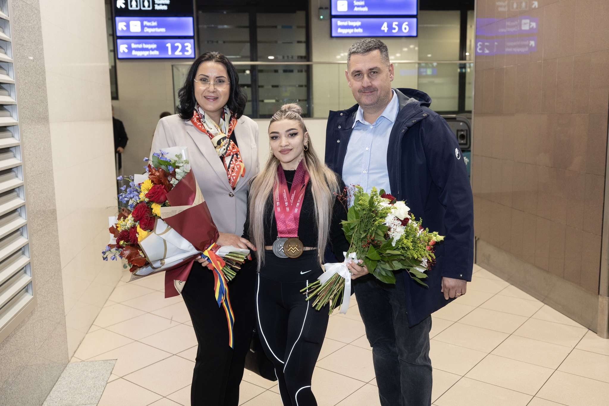 Mihaela Cambei, triplă medaliată la CM de haltere: Voi m&acirc;nca ciorbă pentru că nu am m&acirc;ncat de o săptăm&acirc;nă și jumătate