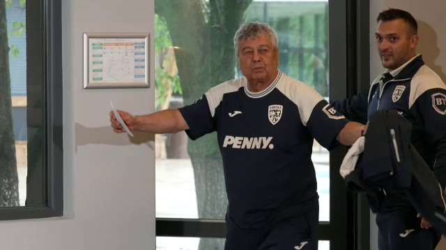 Mircea Lucescu a plecat din nou de la conferință: &rdquo;Știi de ce fac asta?&rdquo;