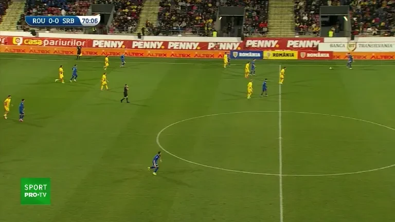 Rafailă prinde un șut &icirc;nșelător &icirc;n Rom&acirc;nia U21 - Serbia U21 (10.10.2025)