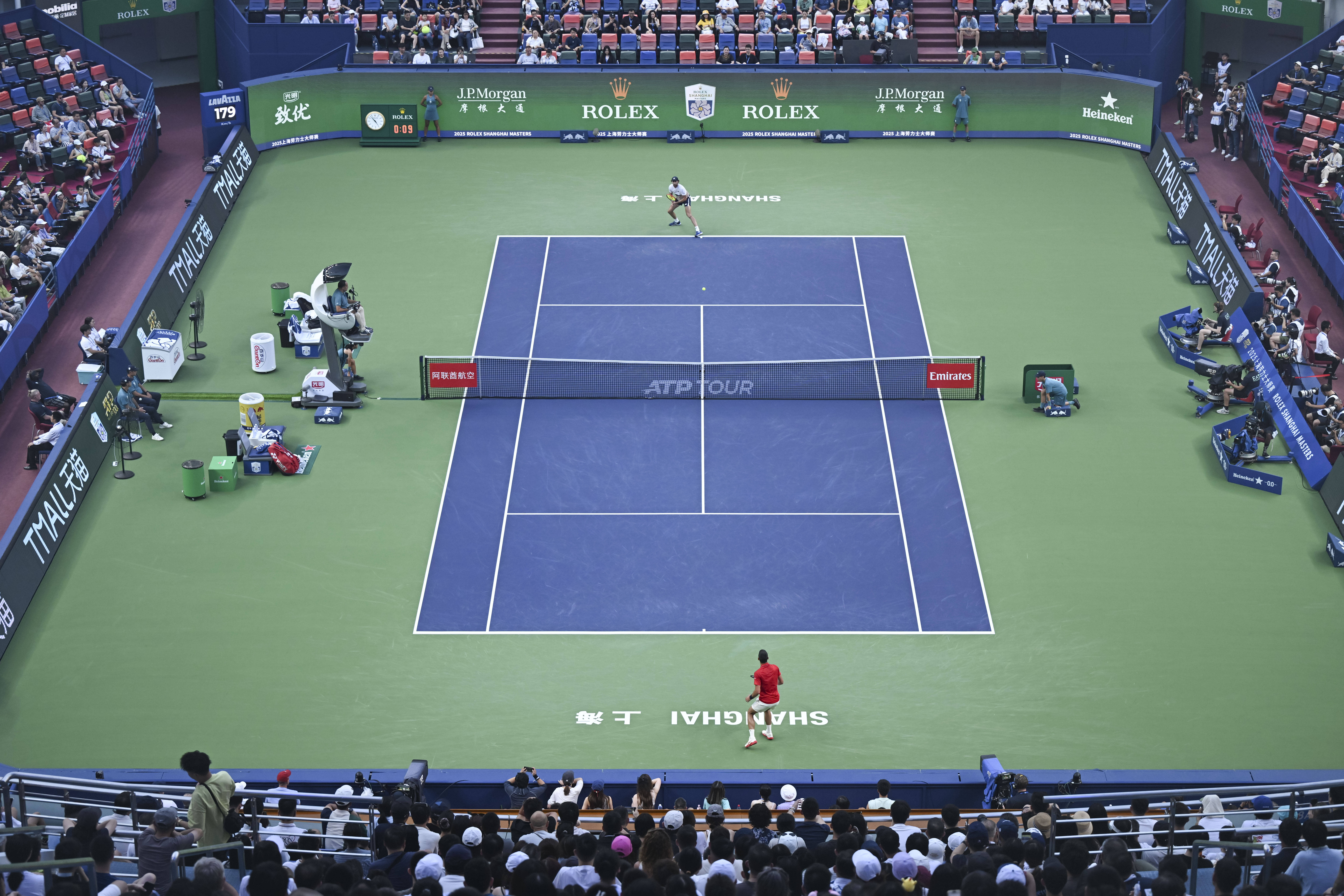 Neprevăzut! Djokovic, demis de la Mastersul de la Shanghai de un jucător aflat pe locul 204 ATP