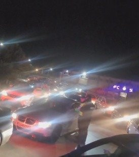 IREAL! Noapte infernală la baza FCSB. Peste 1000 de mașini au invadat proprietatea lui Becali pentru curse ilegale