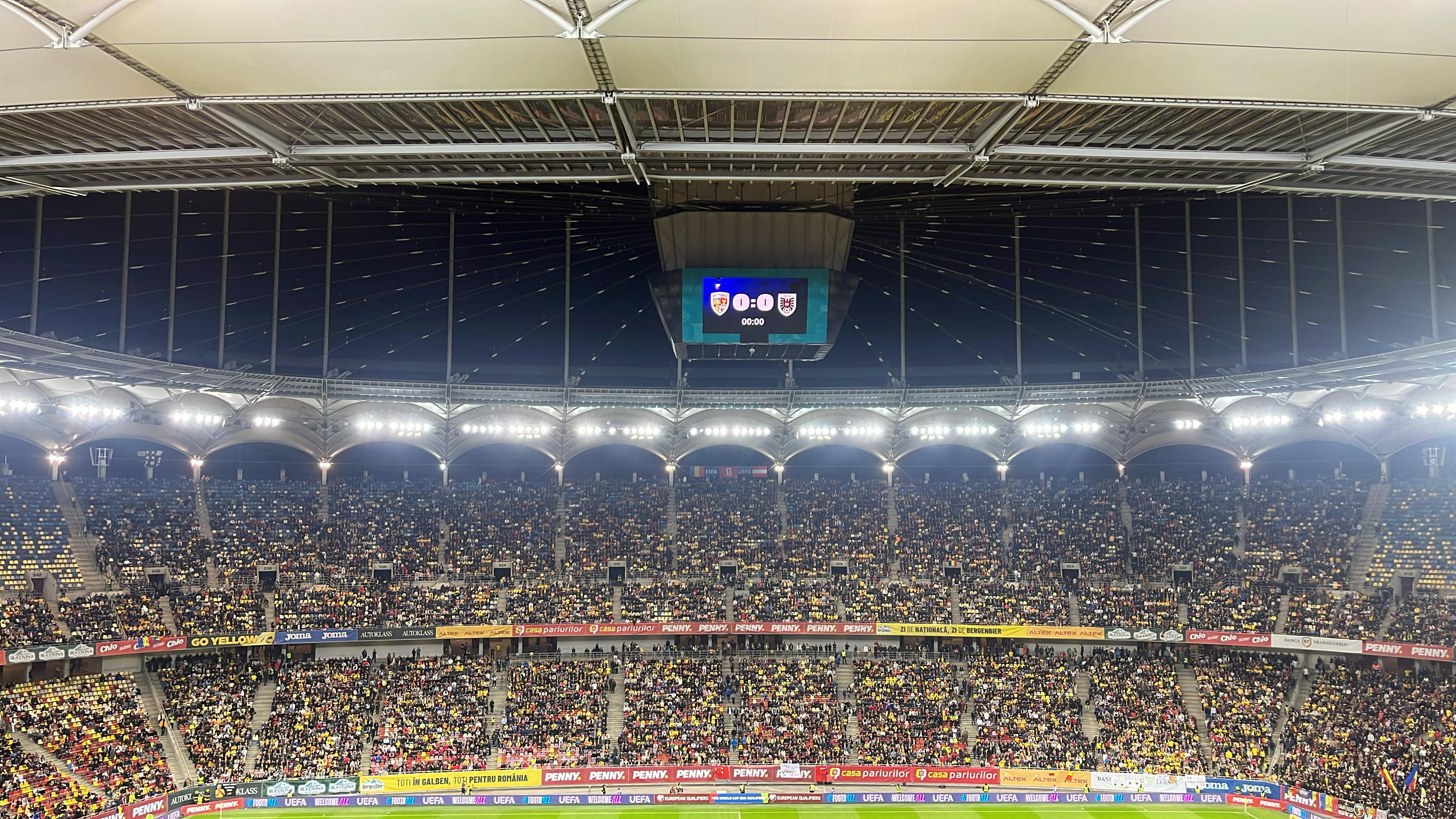 Atmosferă de vis pe Arena Națională! Cum arată tribunele la Rom&acirc;nia - Austria + scenografia pregătită de &rdquo;Zidul Galben&rdquo;