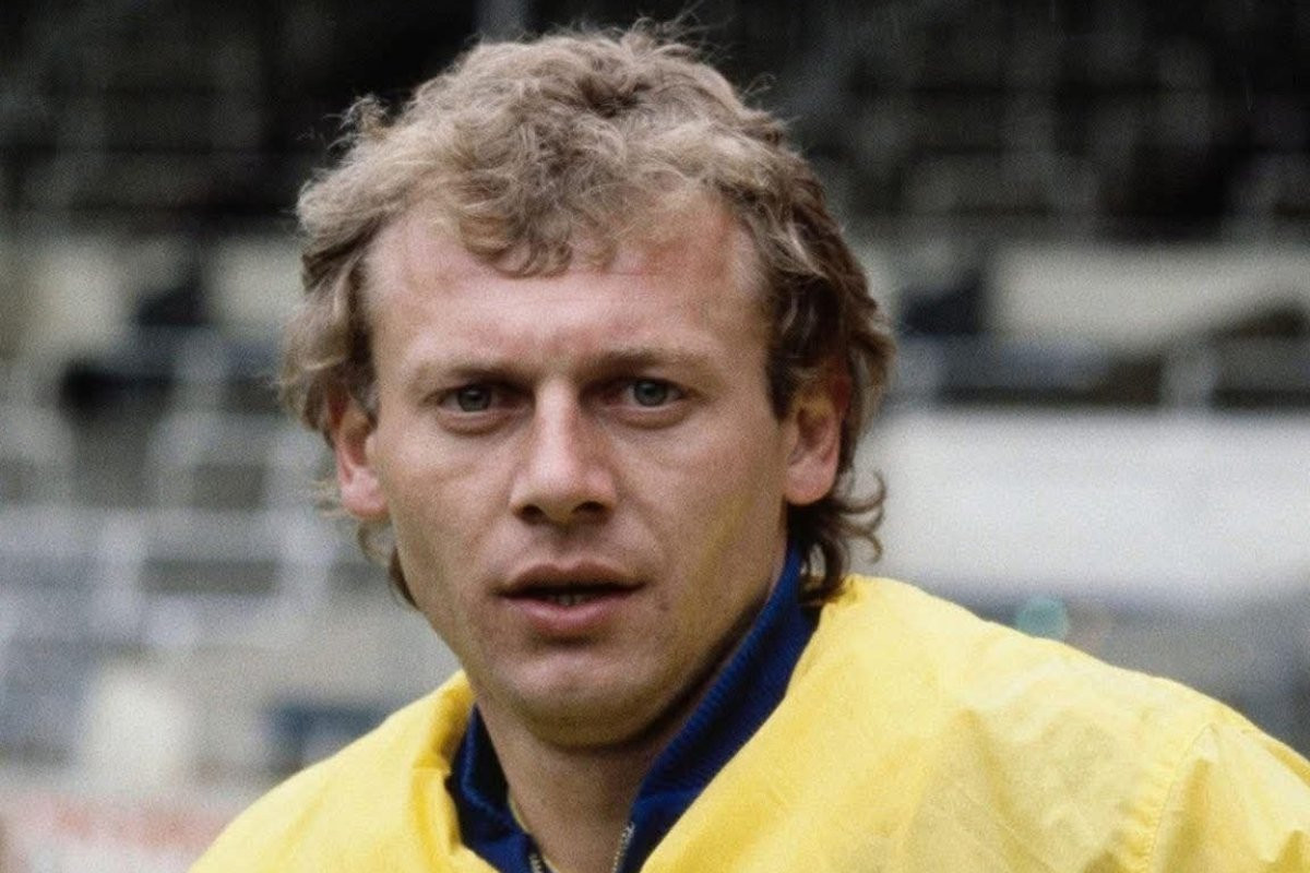 Fiul fotbalistului care l-a accidentat grav pe Ilie Balaci a fost interzis &icirc;n fotbal: &rdquo;Du-te la karate, că tac-tu omoară oameni!&rdquo;