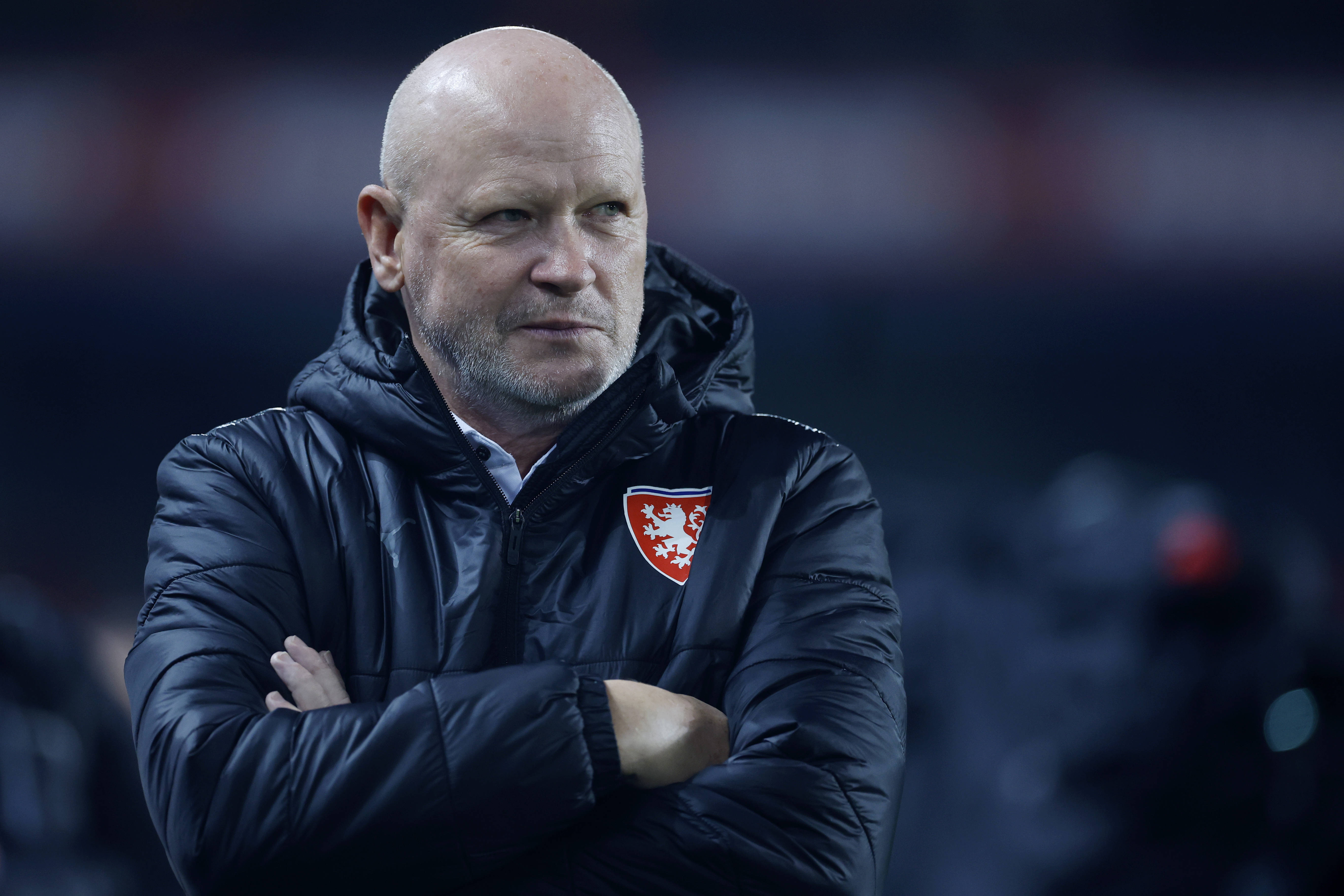 OUT! Posibila adversară a Rom&acirc;niei și-a dat afară selecționerul