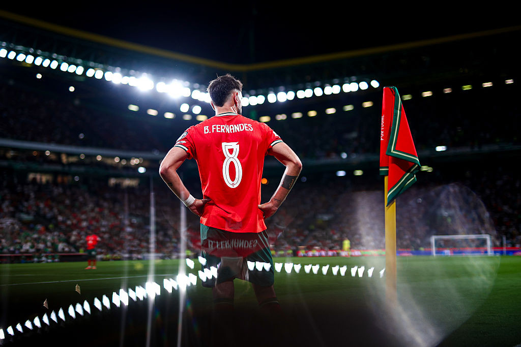 United poate fi nevoită să-și v&acirc;ndă căpitanul! Bruno Fernandes, curtat de un colos european