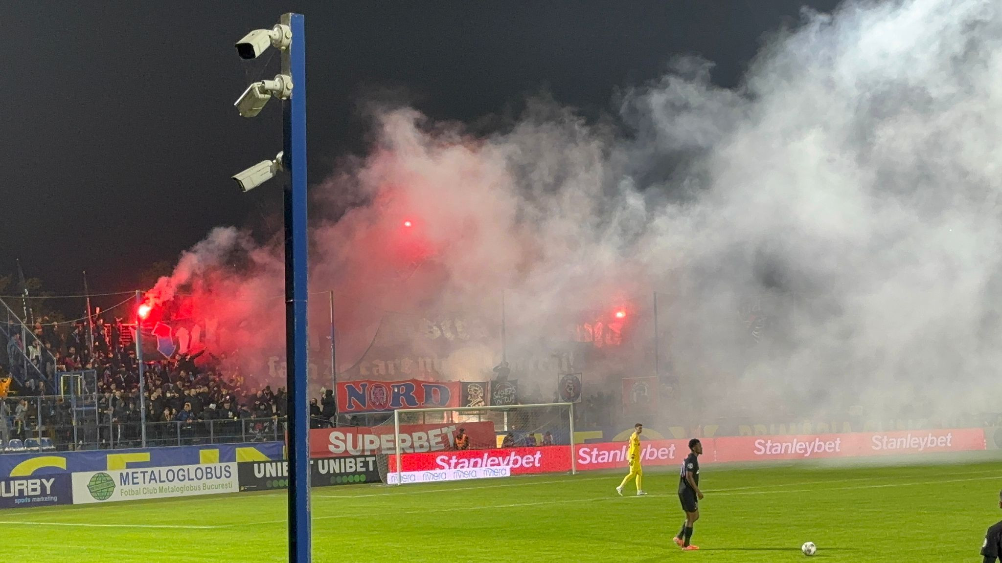 FCSB, umilință istorică &icirc;n fața ultimei clasate! Fanii au explodat la final: Rușine să vă fie! Demisia!