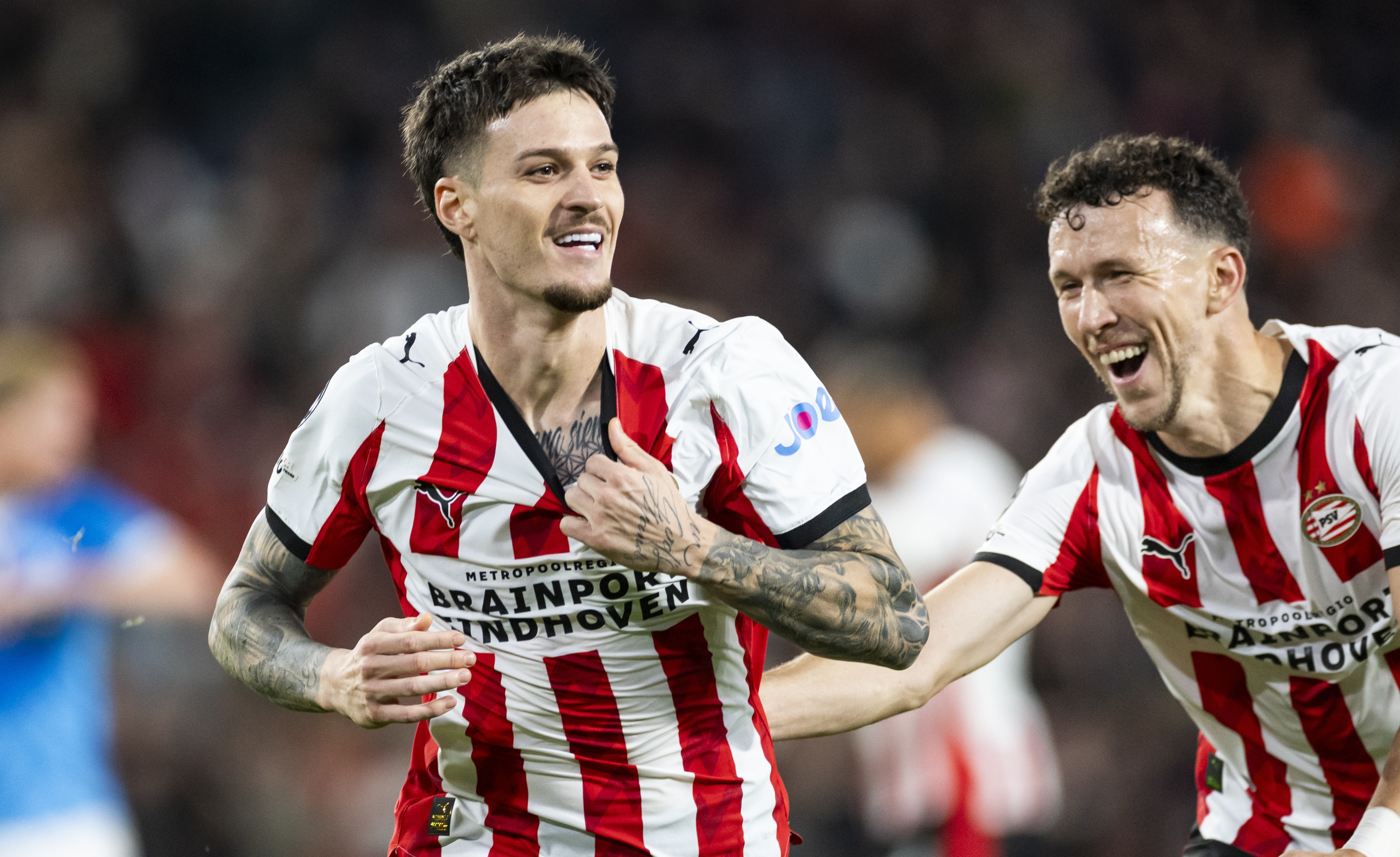 Dennis Man, magician: suma băgată &icirc;n contul lui PSV cu dubla sa, imensă!