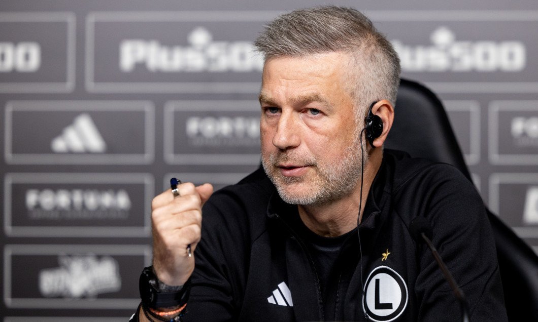 Ce sumă a &icirc;ncasat Edi Iordănescu după ce a plecat de la Legia și ce a făcut cu banii! Dezvăluirea polonezilor