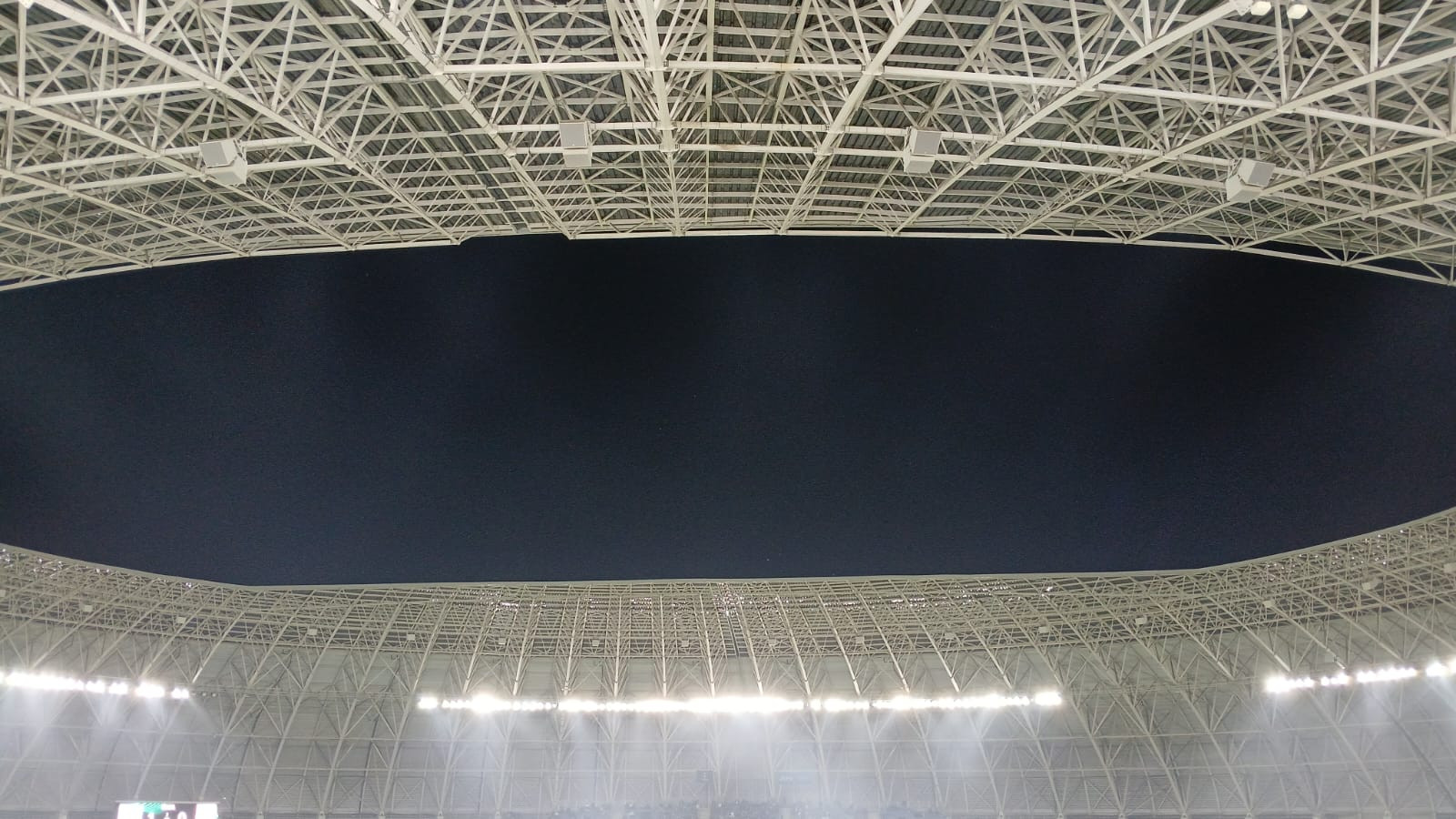 Probleme mari cu nocturna pe &bdquo;Ion Oblemenco&rdquo;! Ce decizie a luat UEFA pentru meciul Universitatea Craiova - Noah