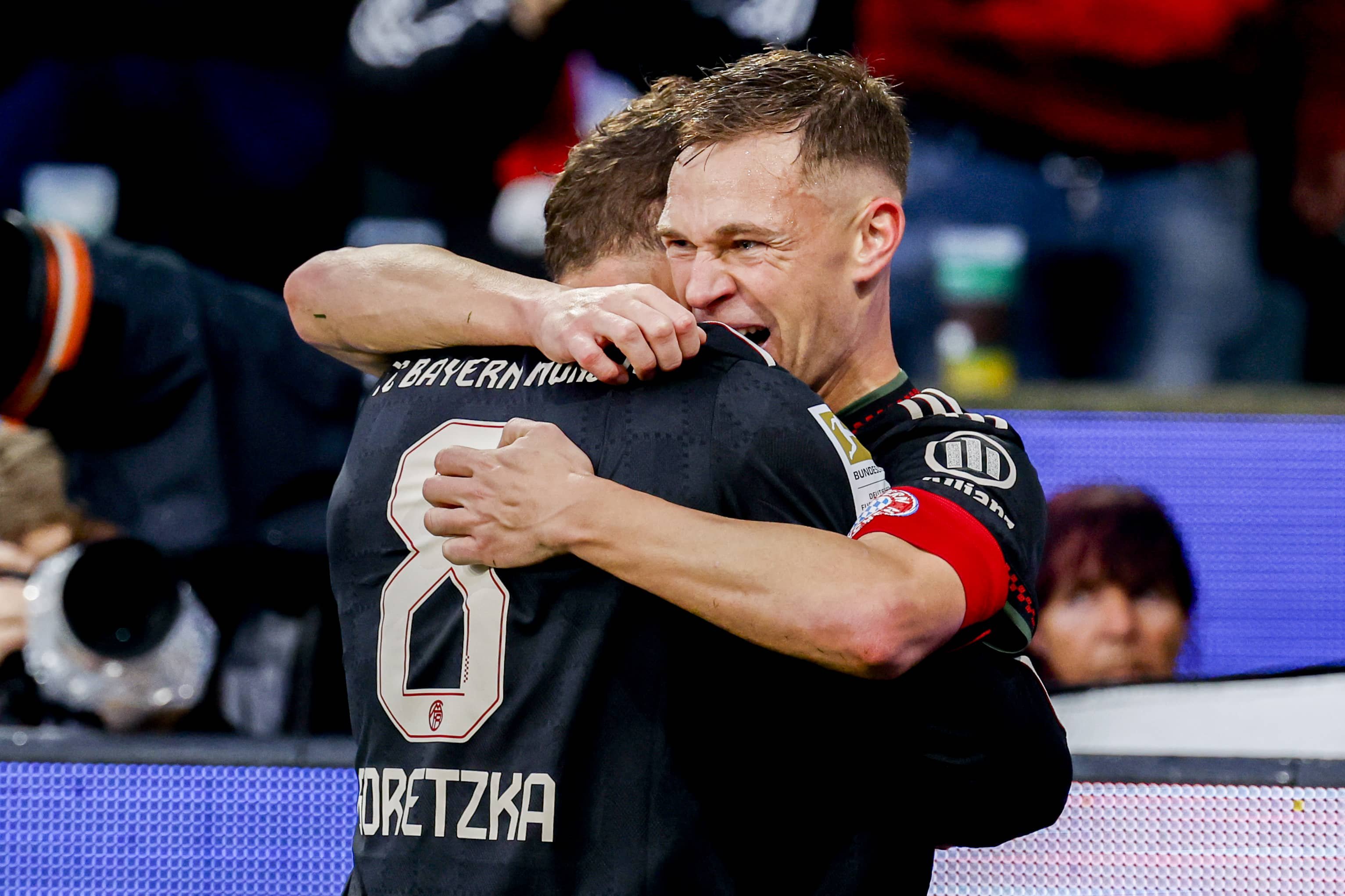 &bdquo;Măcel&ldquo; bavarez &icirc;n Bundesliga: Bayern, lider detașat după &icirc;ncă o victorie zdrobitoare