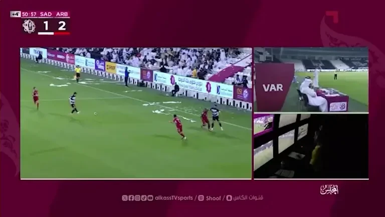 Cosmin Contra a stârnit hohote de râs în studio