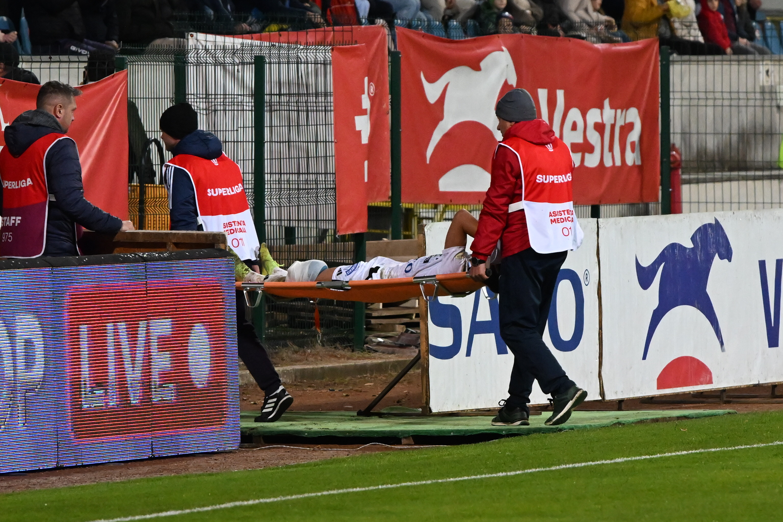 Lovitură de proporții! E OUT trei luni după accidentare