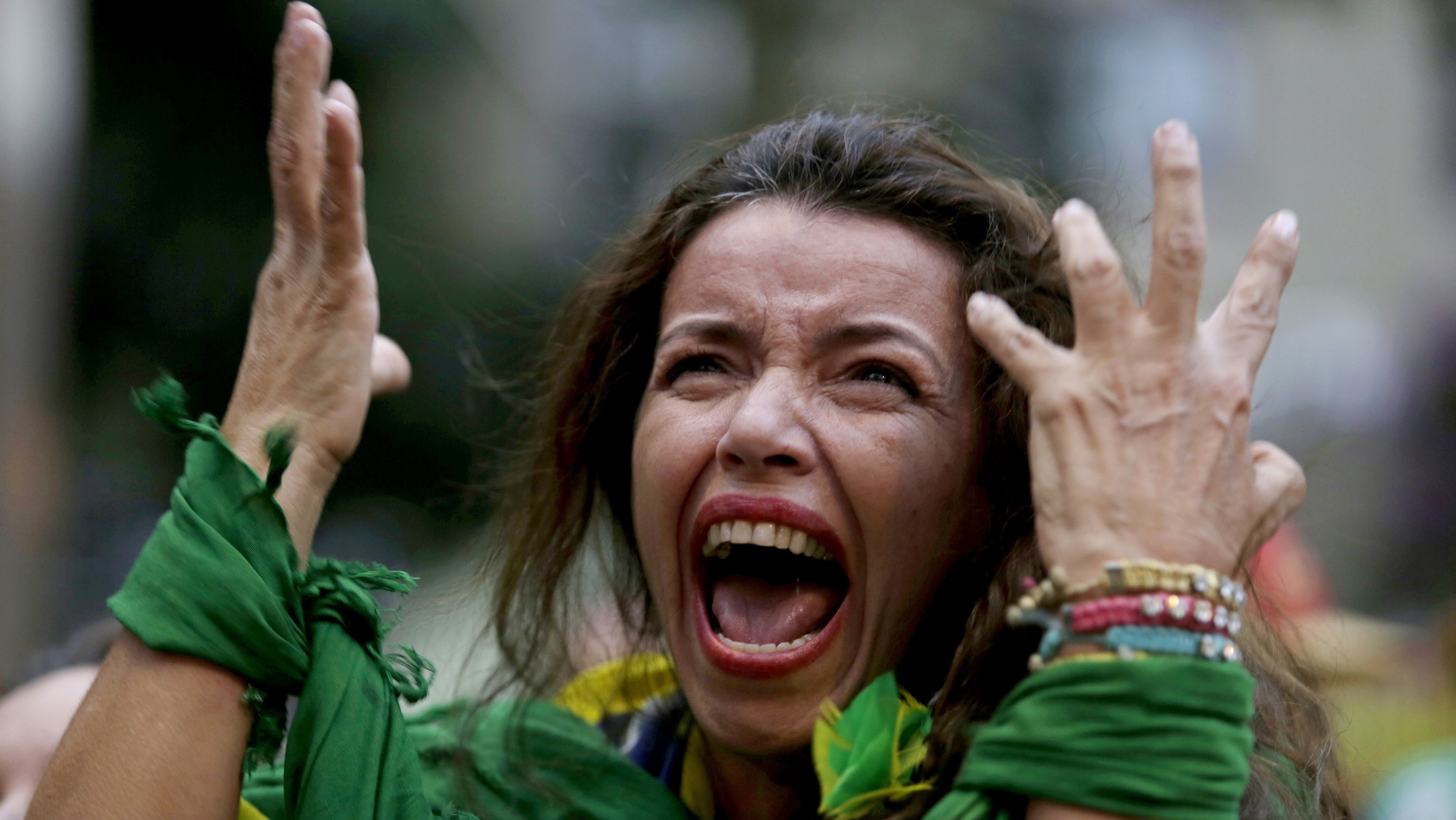 Brazilia, &icirc;nglodată &icirc;n datorii, vinde un stadion-monument: furia publicului naște un caz exploziv