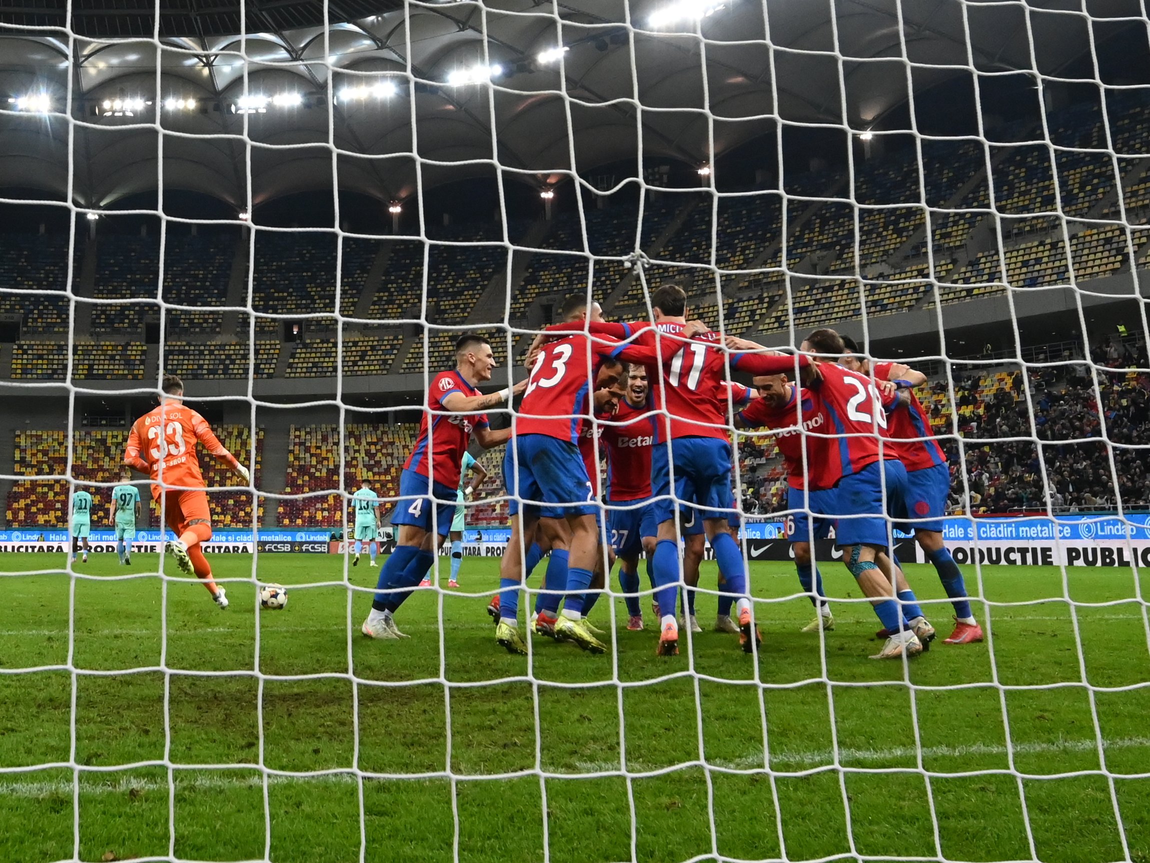 Etapa a 14-a din Superligă | FCSB dă semne de viață, Oțelul &icirc;și pune singură piedică, iar Craiova... așa e la Craiova, așa va fi mereu!