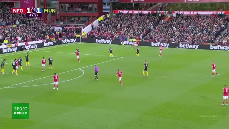 Nottingham Forest - Manchester United 2-1 (Savona '50)