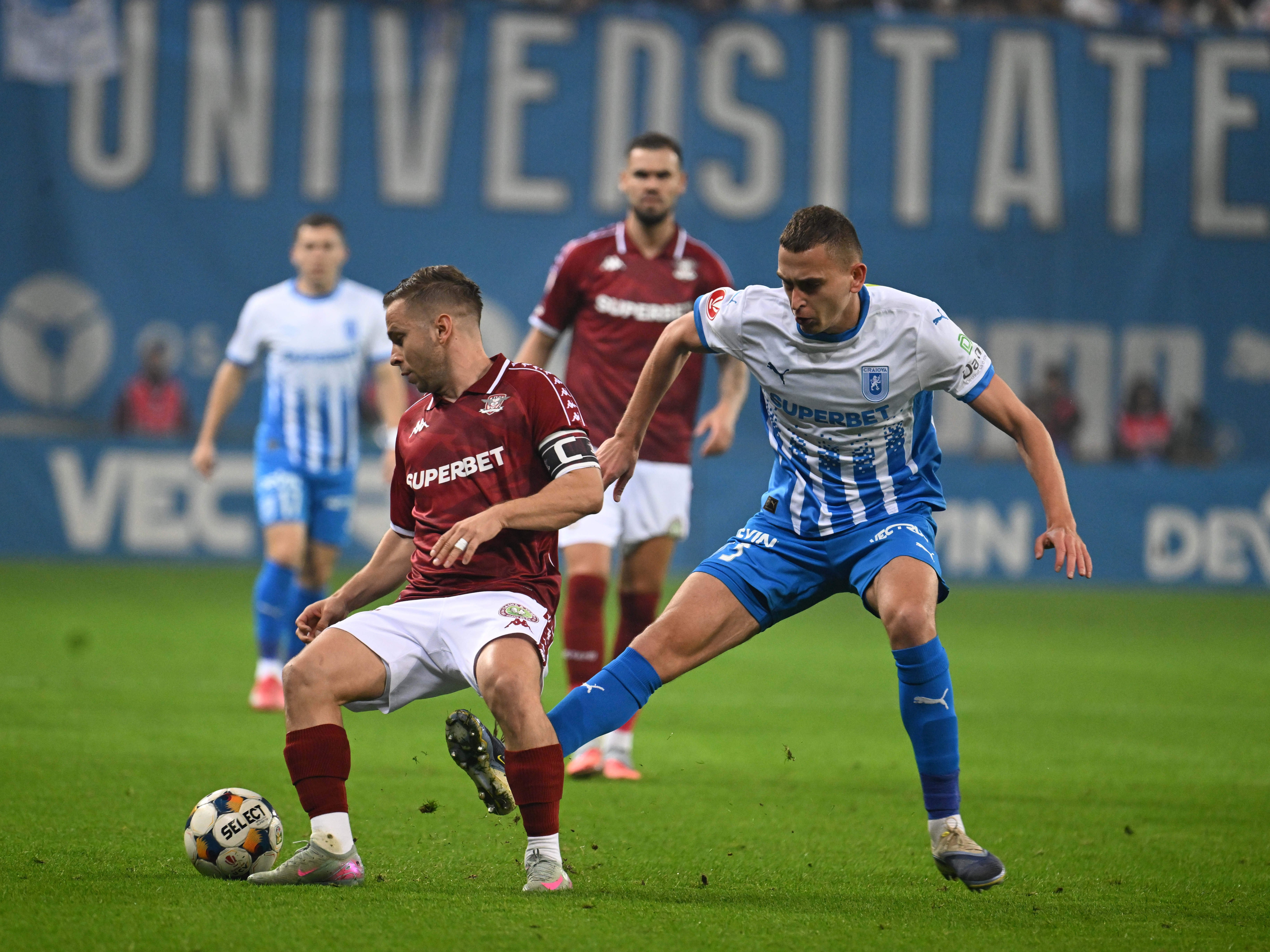 Cum arată Superliga după &rdquo;thrillerul&rdquo; din Universitatea Craiova - Rapid