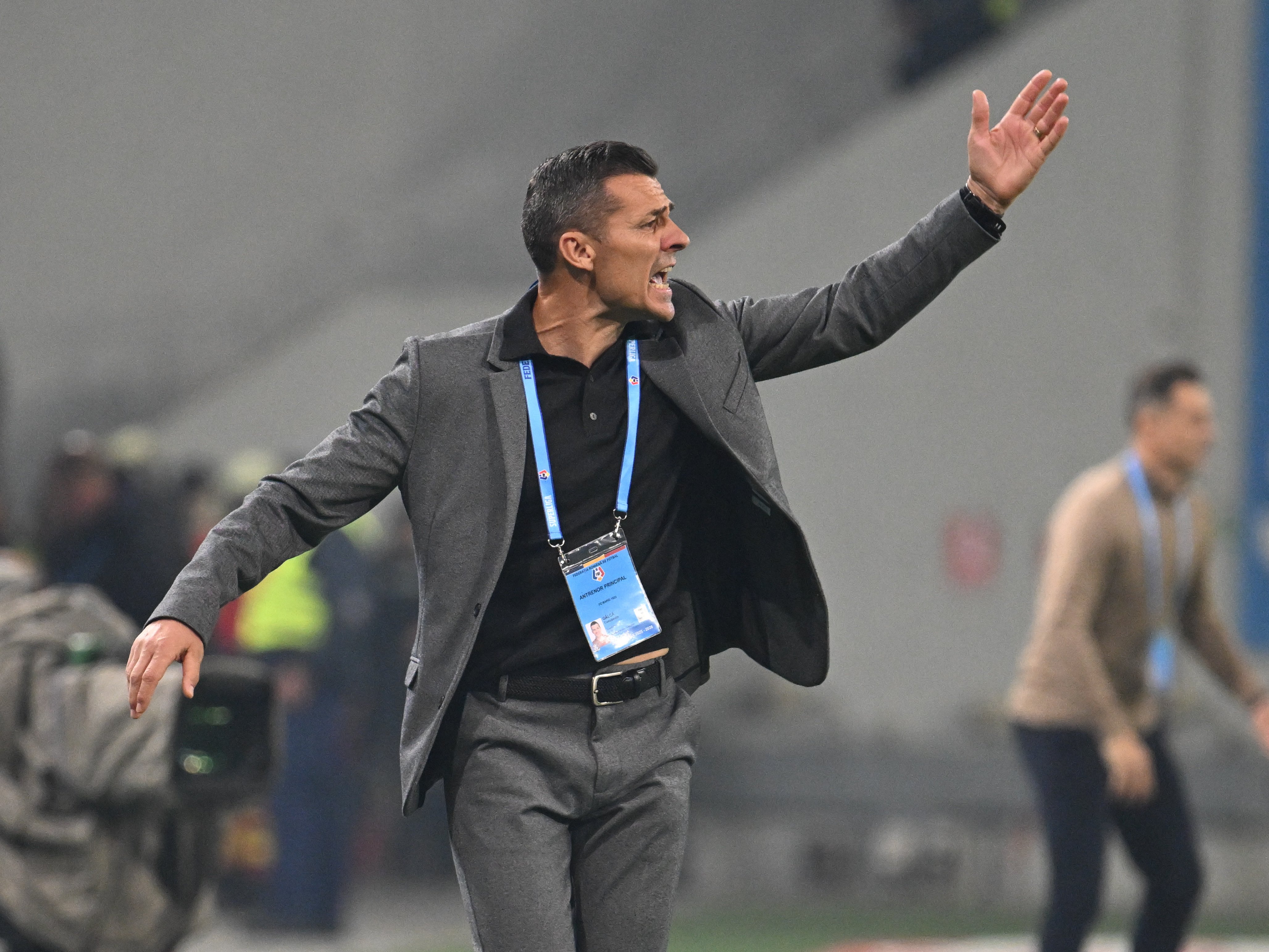 Costel G&acirc;lcă recunoaște, după Craiova - Rapid 2-2: &rdquo;Nu cred că meritam să c&acirc;știgăm&rdquo;