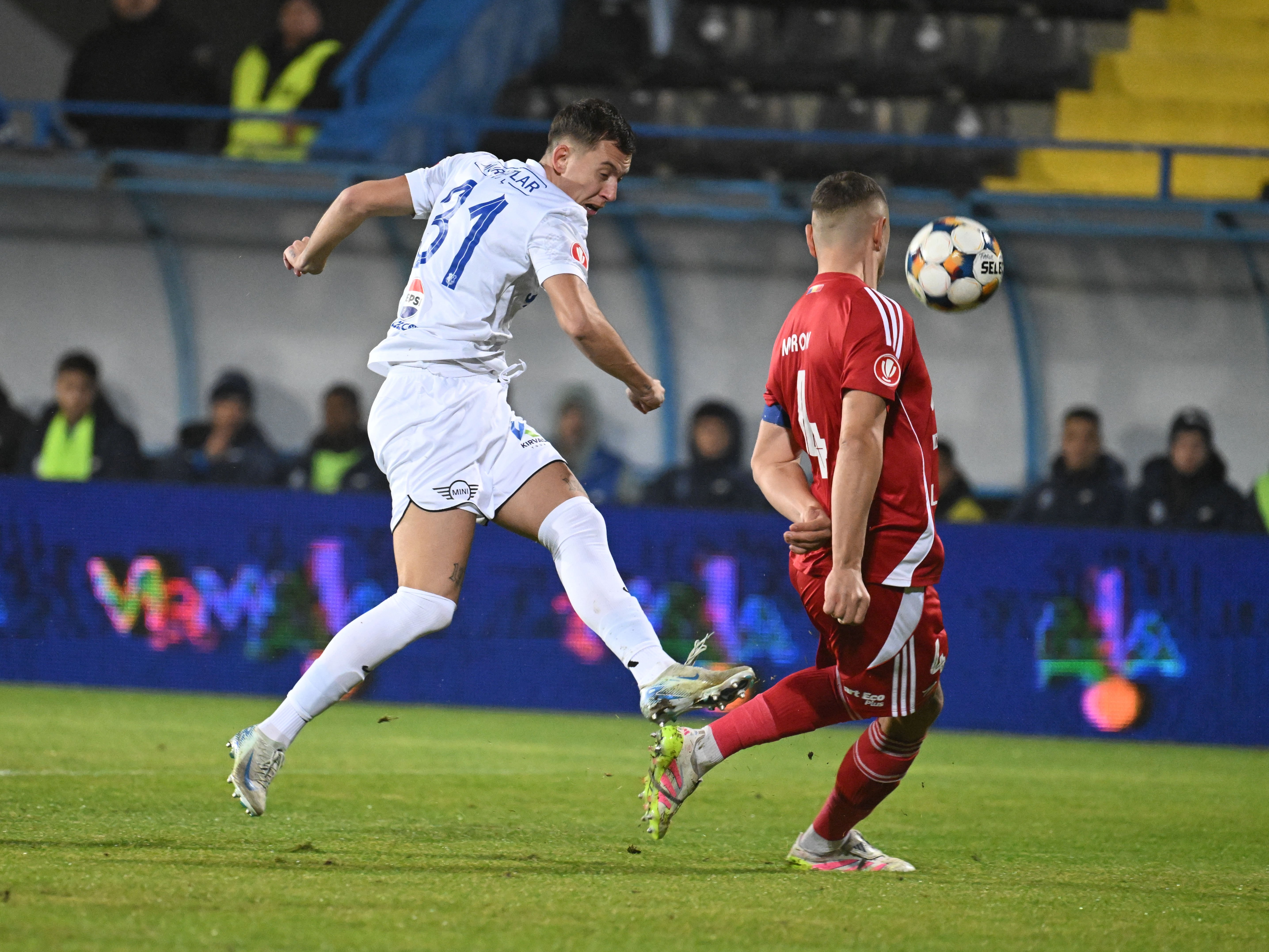 Lider deraiat de o pretendentă serioasă la play-off. Cum a liniștit-o Farul pe FC Botoșani la Ovidiu