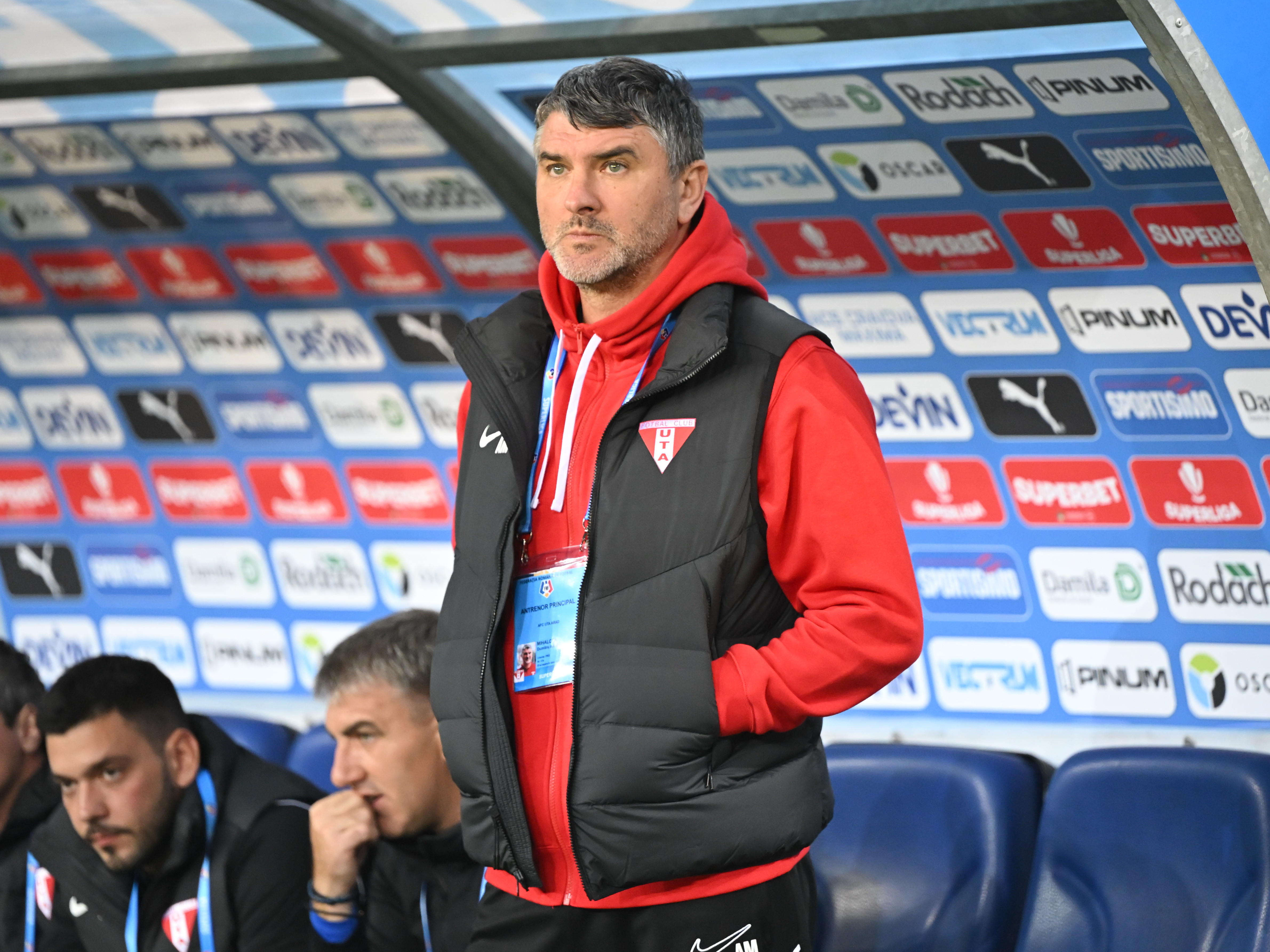 Adrian Mihalcea, reacție nervoasă după U Craiova - UTA 1-2: &bdquo;Nu mă interesează!&rdquo;. &Icirc;ntrebarea la care nu a vrut să răspundă