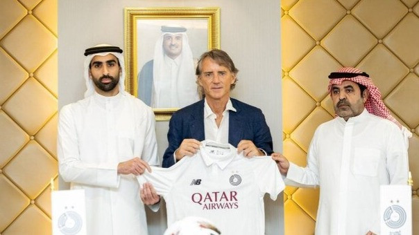 Mancini, &bdquo;&icirc;ngropat&ldquo; &icirc;n bani &icirc;n Qatar: salariul său depășește orice imaginație!