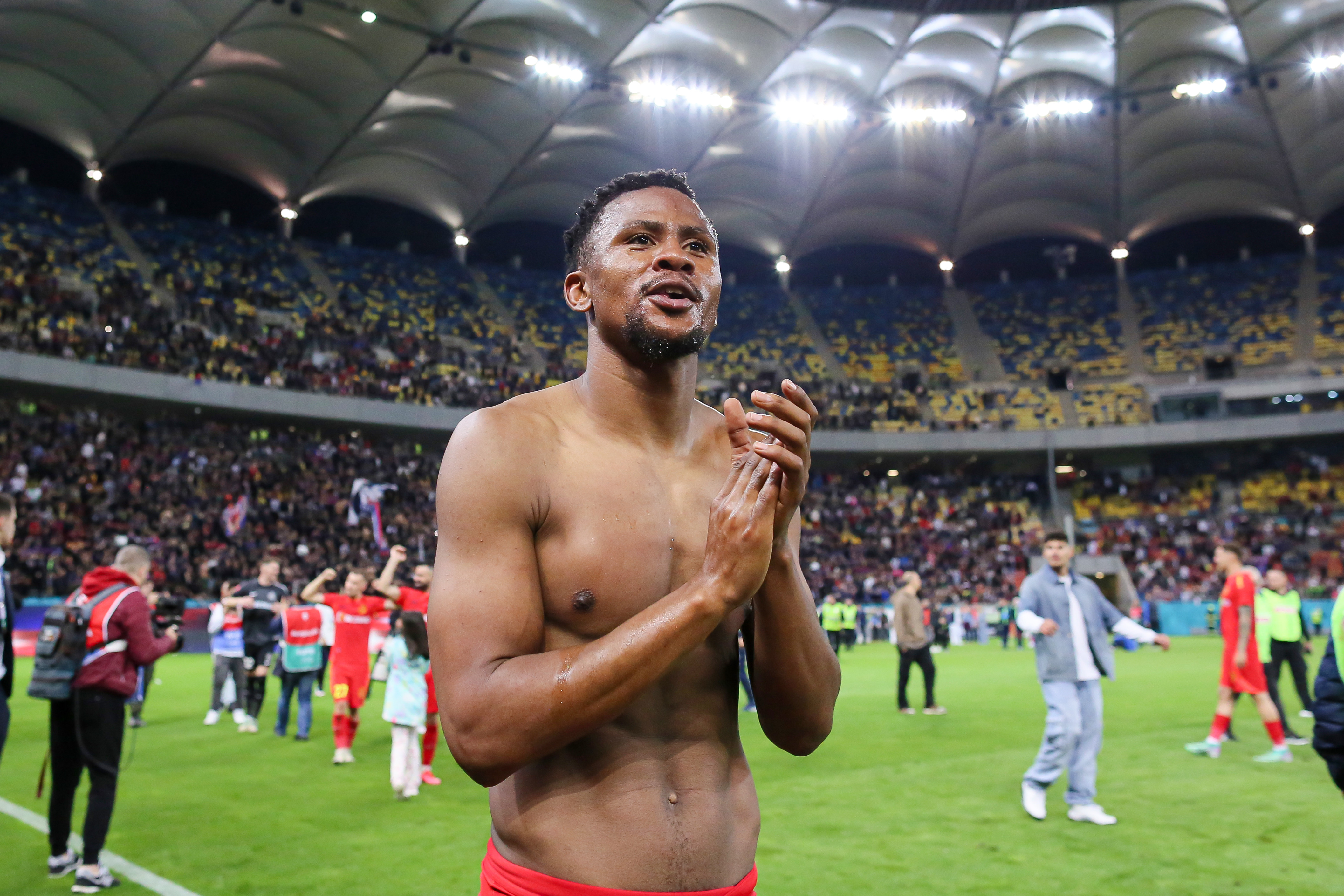 Siyabonga Ngezana, OUT! A venit explicația oficială