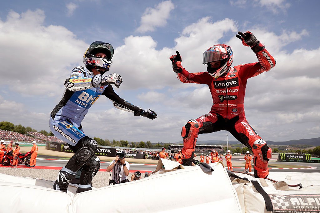 Premieră &icirc;n Moto GP. Frații Marquez au terminat sezonul pe primele două locuri
