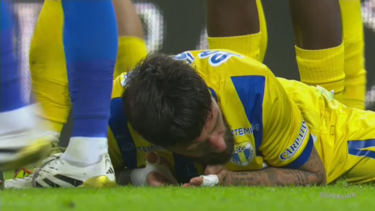 A recunoscut că a exagerat imediat după FCSB &ndash; Petrolul: &rdquo;Nu de roșu, dar galben merita!&rdquo;