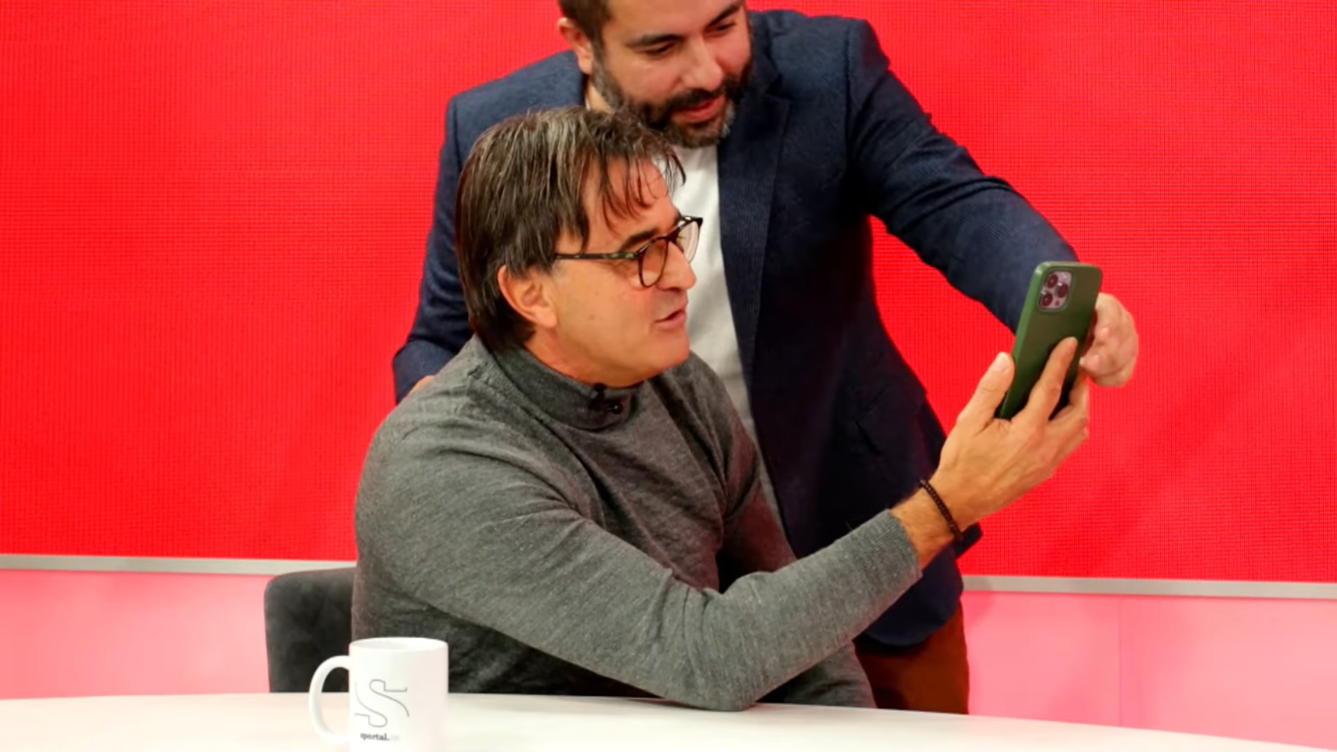 &rdquo;Unde &icirc;ți sunt firele albe, păpușă?&rdquo; Legendarul fotbalist rom&acirc;n, ironizat de fostul coleg s&acirc;rb &icirc;nainte de Steaua Roșie &ndash; FCSB