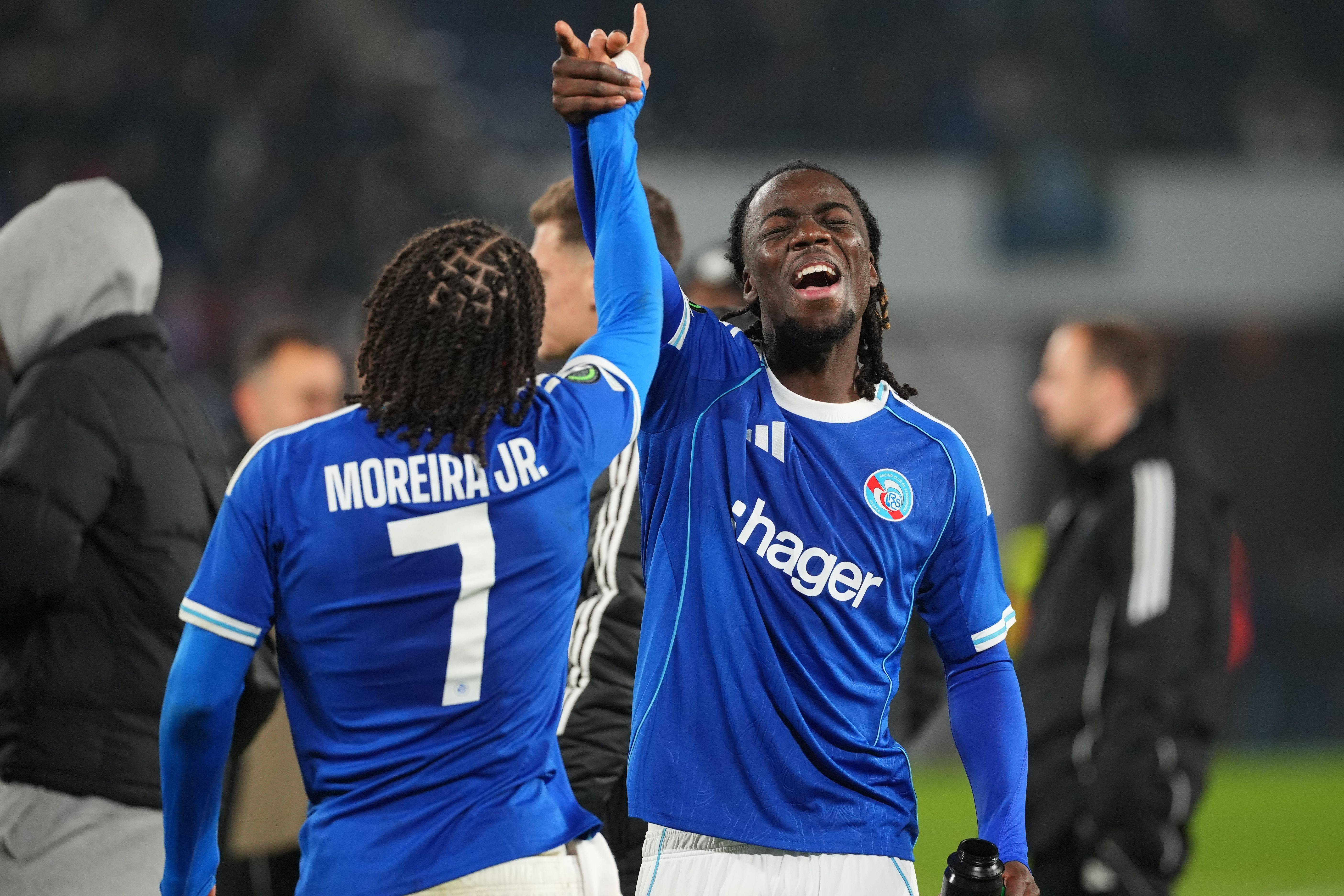 Știm primele două echipe calificate &icirc;n fazele superioare din Conference League! Universitatea Craiova vine și ea tare din urmă