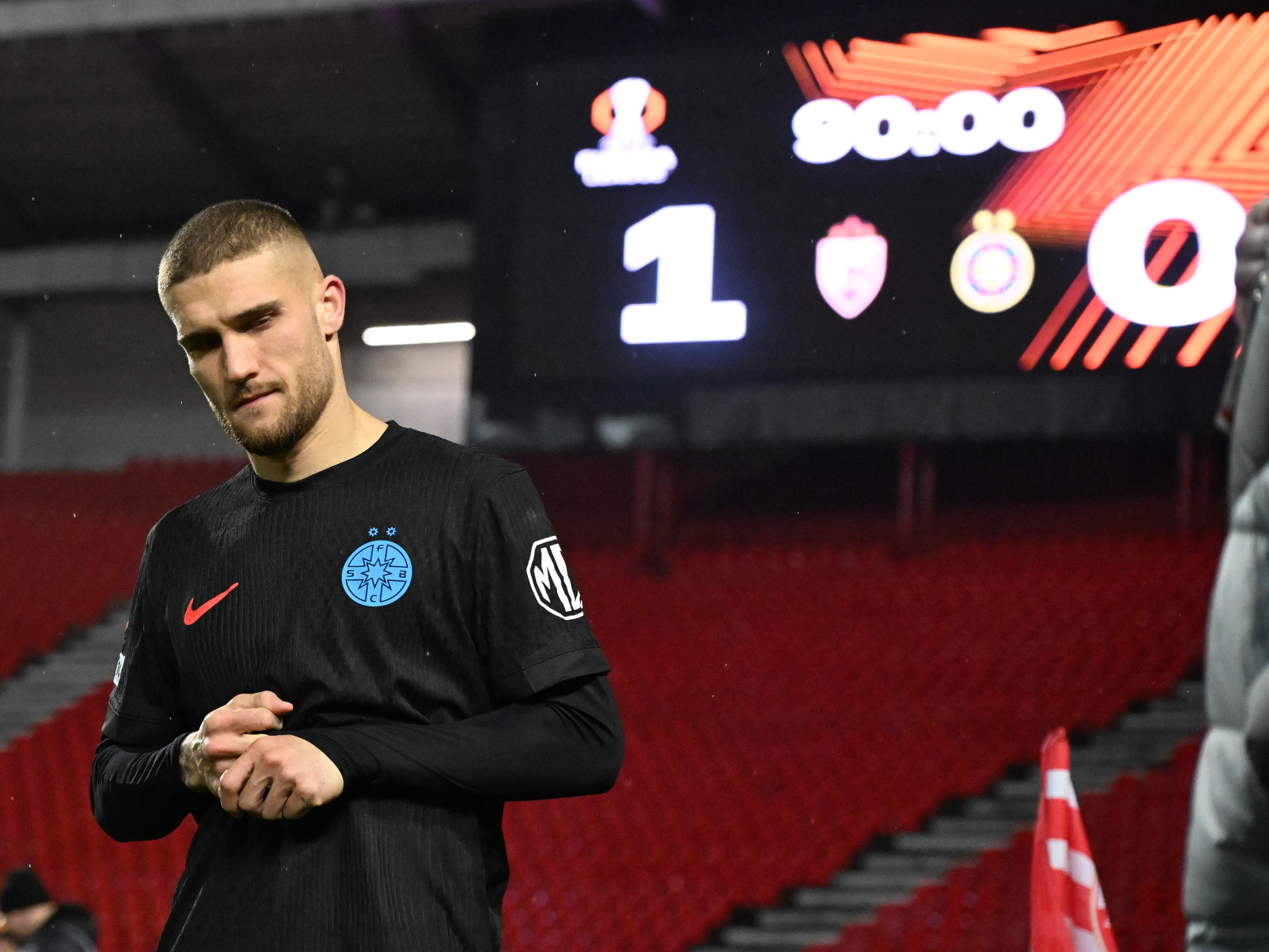 FCSB, aproape de implozie. Caramavrov e drastic cu echipa care ne reprezintă &icirc;n Europa League