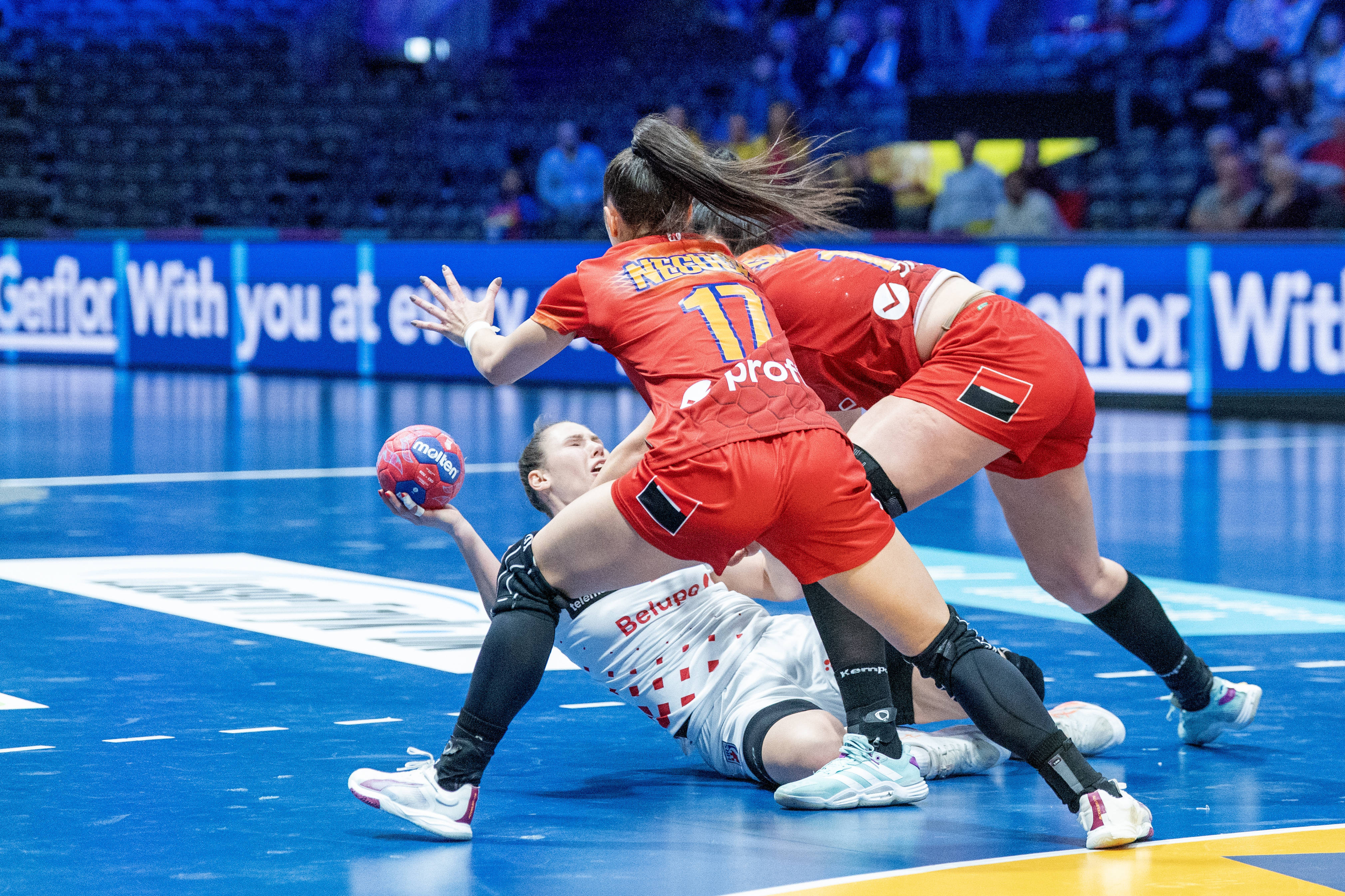 handbal-romania-2025.jpg?fm=jpg&q=80&fit