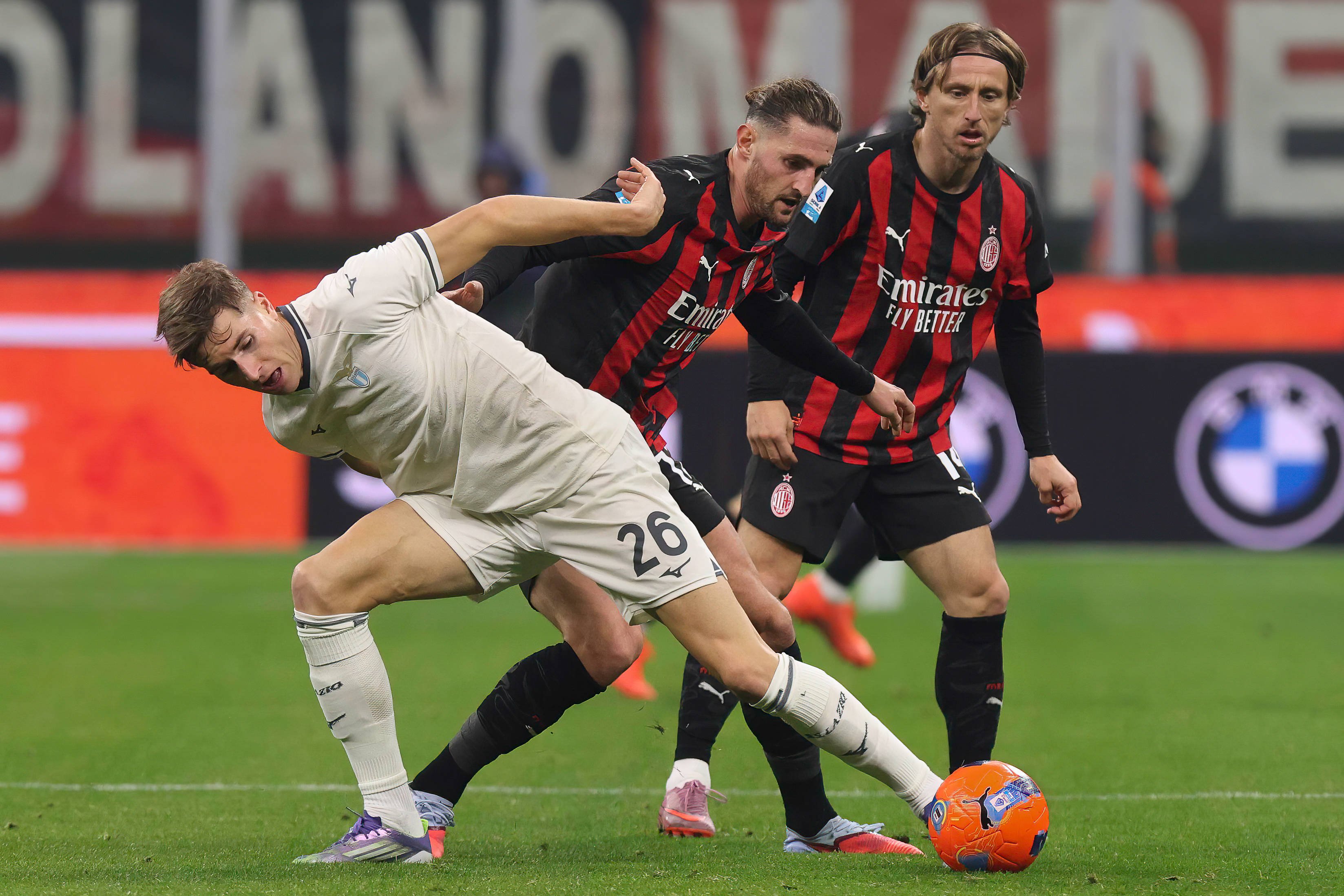 Lazio - AC Milan 1-0. Echipa lui Sarri merge &icirc;n sferturile Coppa Italia