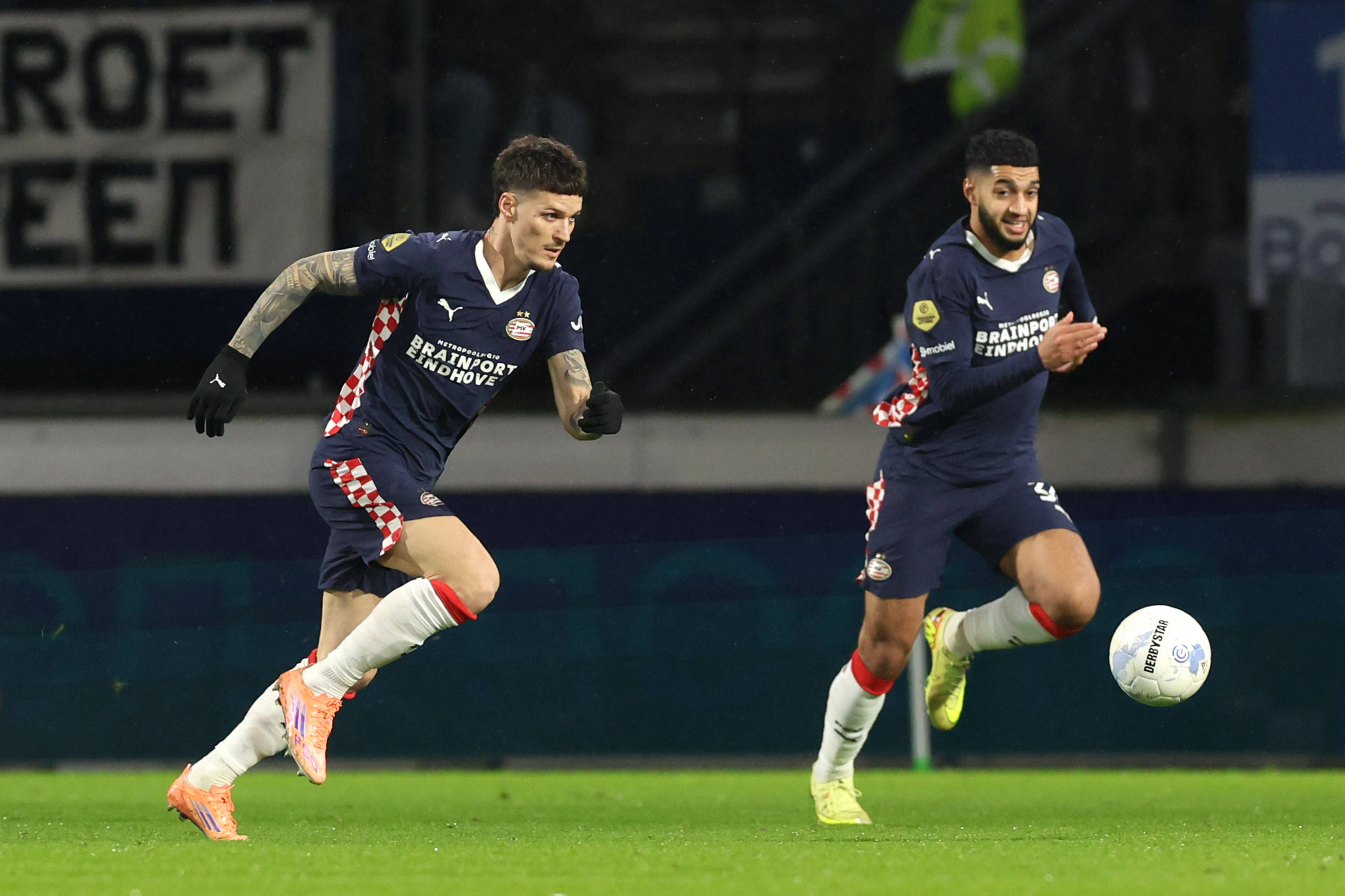 PSV Eindhoven - Atletico Madrid, de la 22:00. Dennis Man, față &icirc;n față cu &rdquo;zidul&rdquo; lui Diego Simeone!