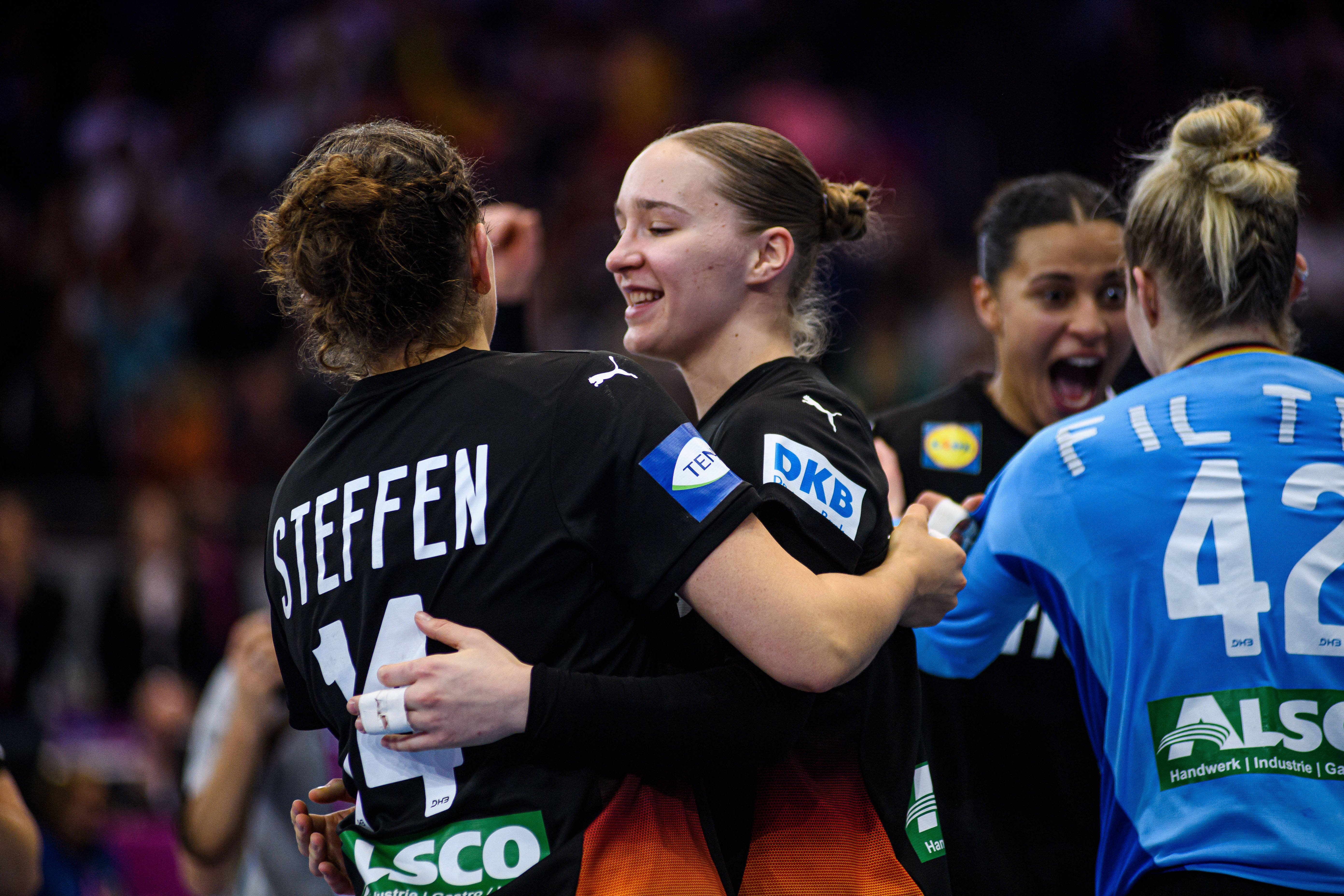 Germania a nimicit Brazilia și a devenit prima echipă calificată &icirc;n semifinalele Mondialului de handbal feminin