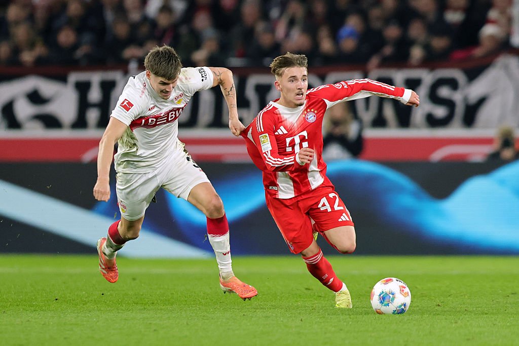 Noua vedetă a lui Bayern Munchen are 17 ani și este supranumit Messi din Bavaria !