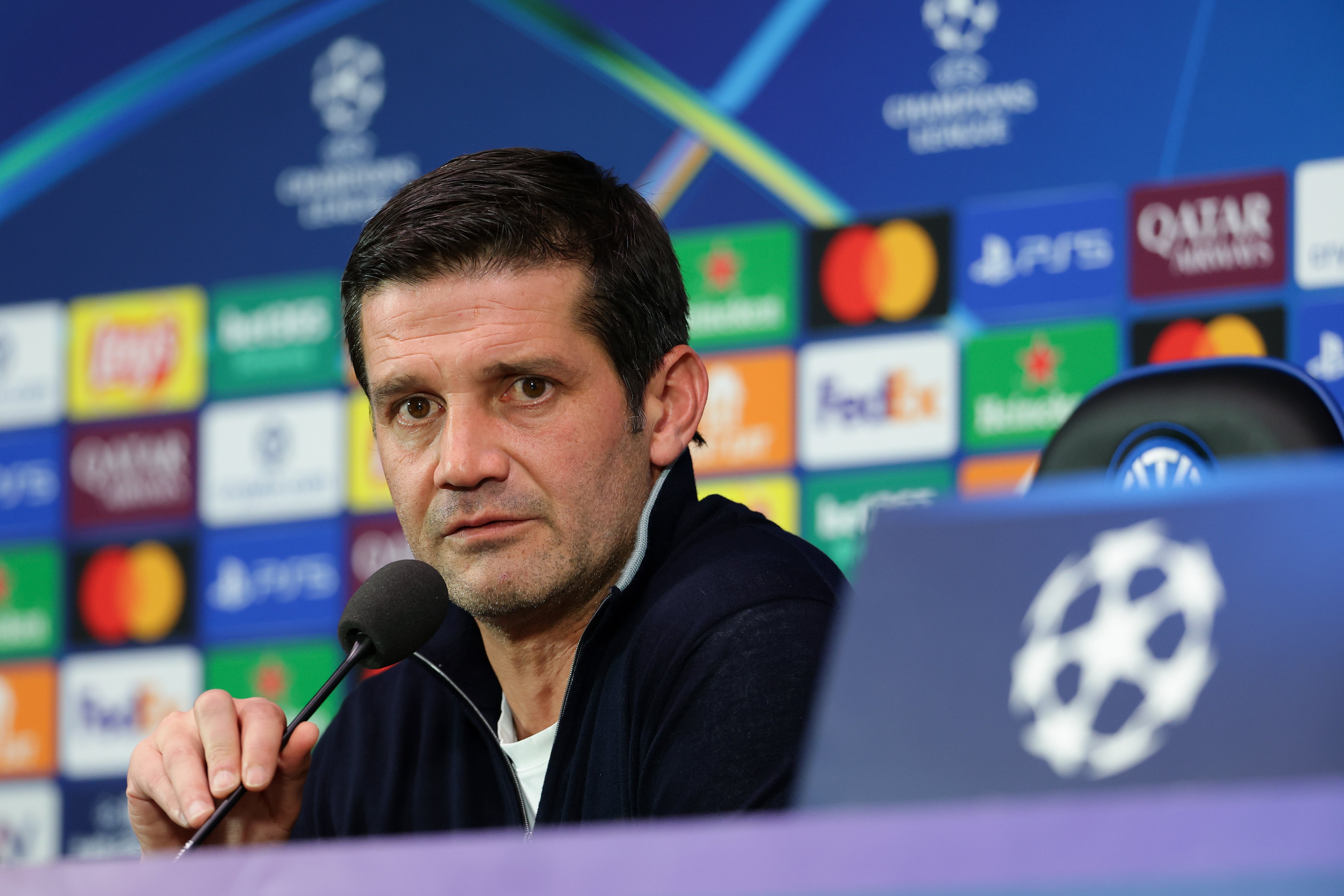 Nicio șansă! Lovitură &icirc;ncasată de Chivu după Inter - Liverpool