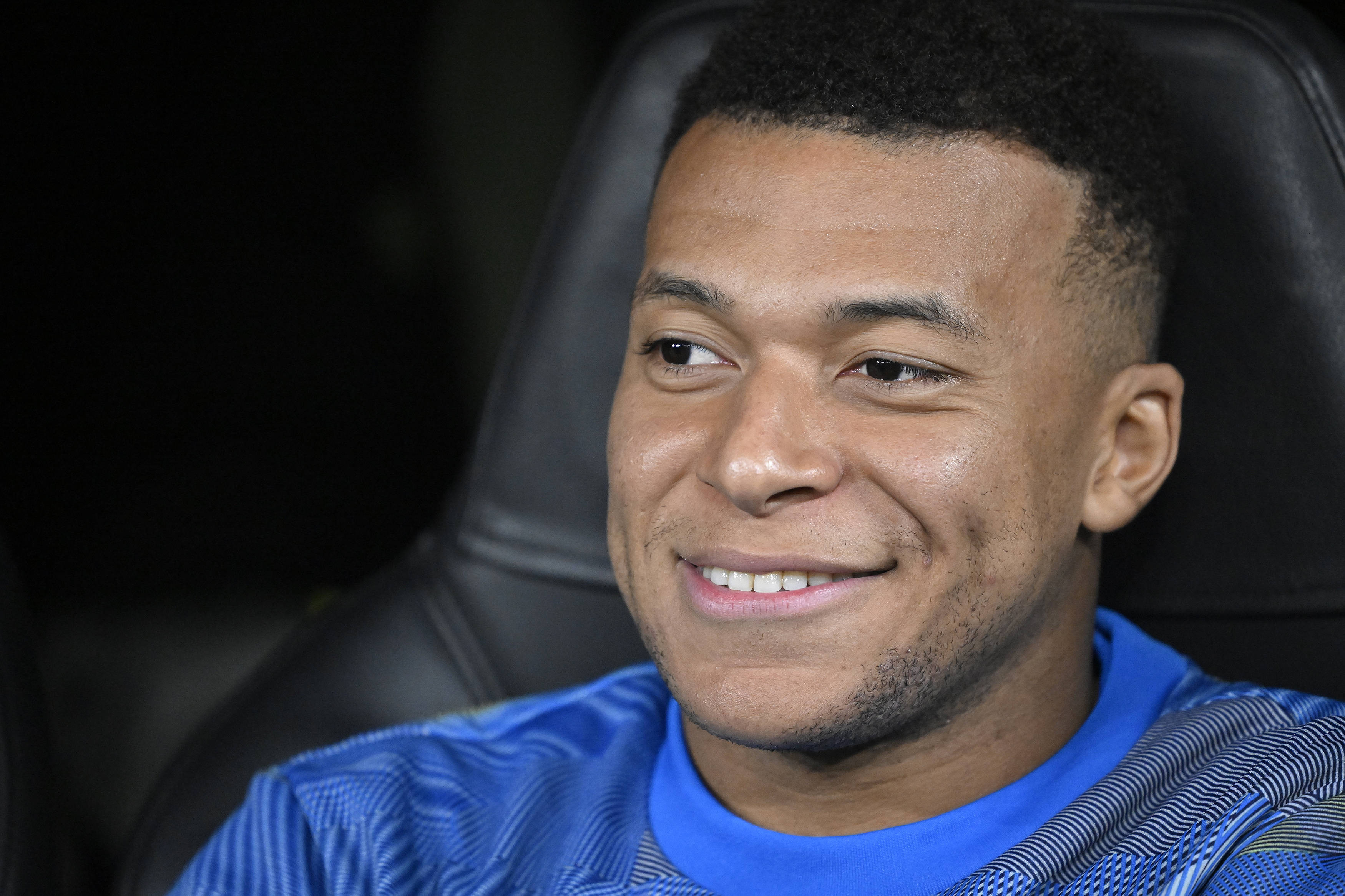 Clauza ciudată cu care Kylian Mbappe a lăsat-o pe PSG fără o sumă uriașă. Totul a pornit de la o lege ce există doar &icirc;n Franța