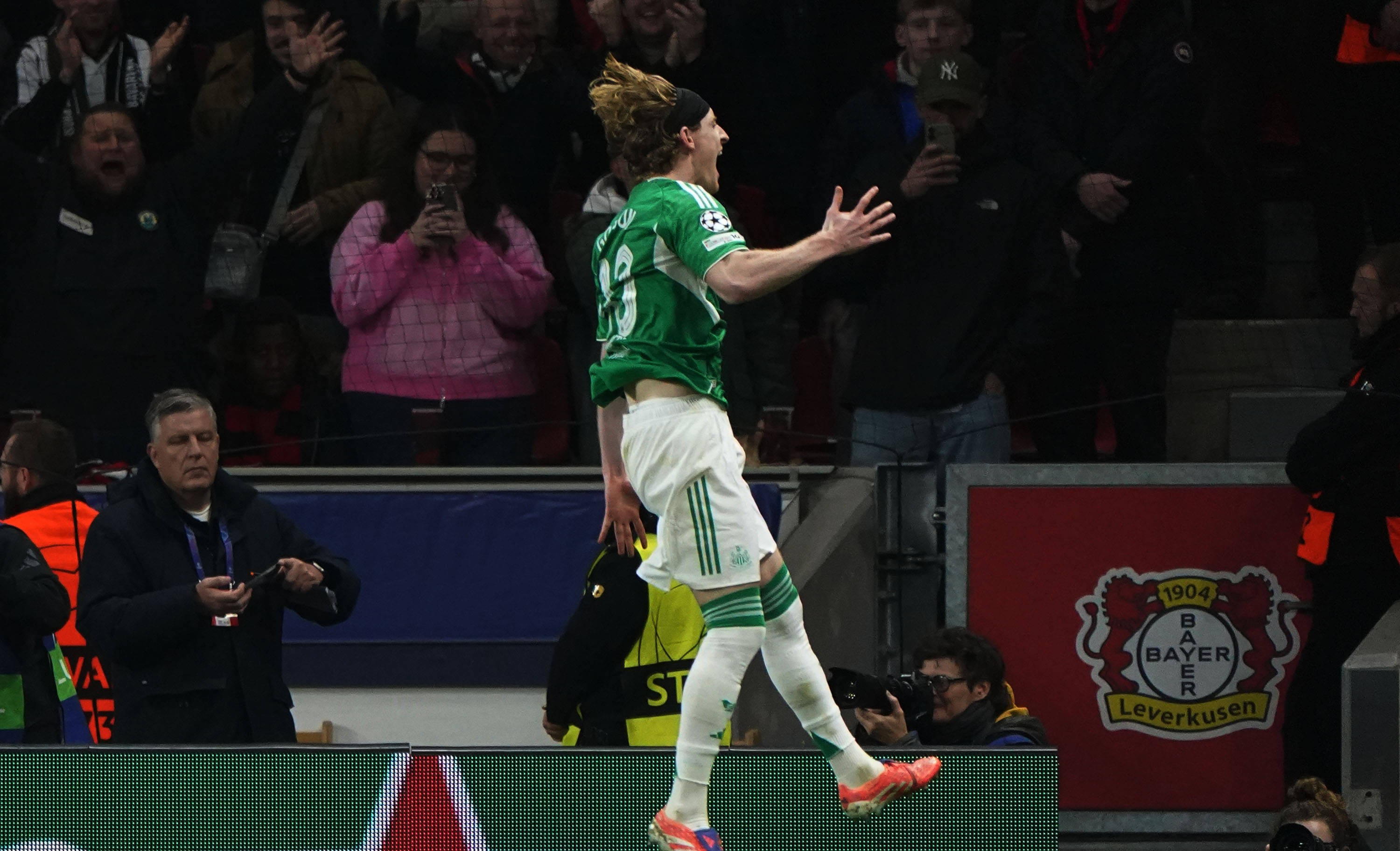 Palid &icirc;n Premier League, golgheter &icirc;n Champions League! Cine este fotbalistul-revelație din competiție