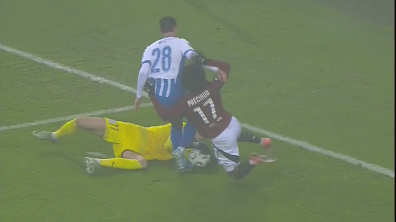 Universitatea Craiova - Sparta Praga 0-0, pe Sport.ro ACUM | Penalty risipit de olteni!