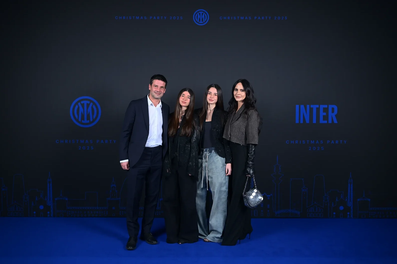 Chivu christmas party 10
