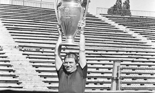 Legenda pe care nu am ajuns să o cunosc niciodată... Radu Stroe scrie despre Emeric Ienei