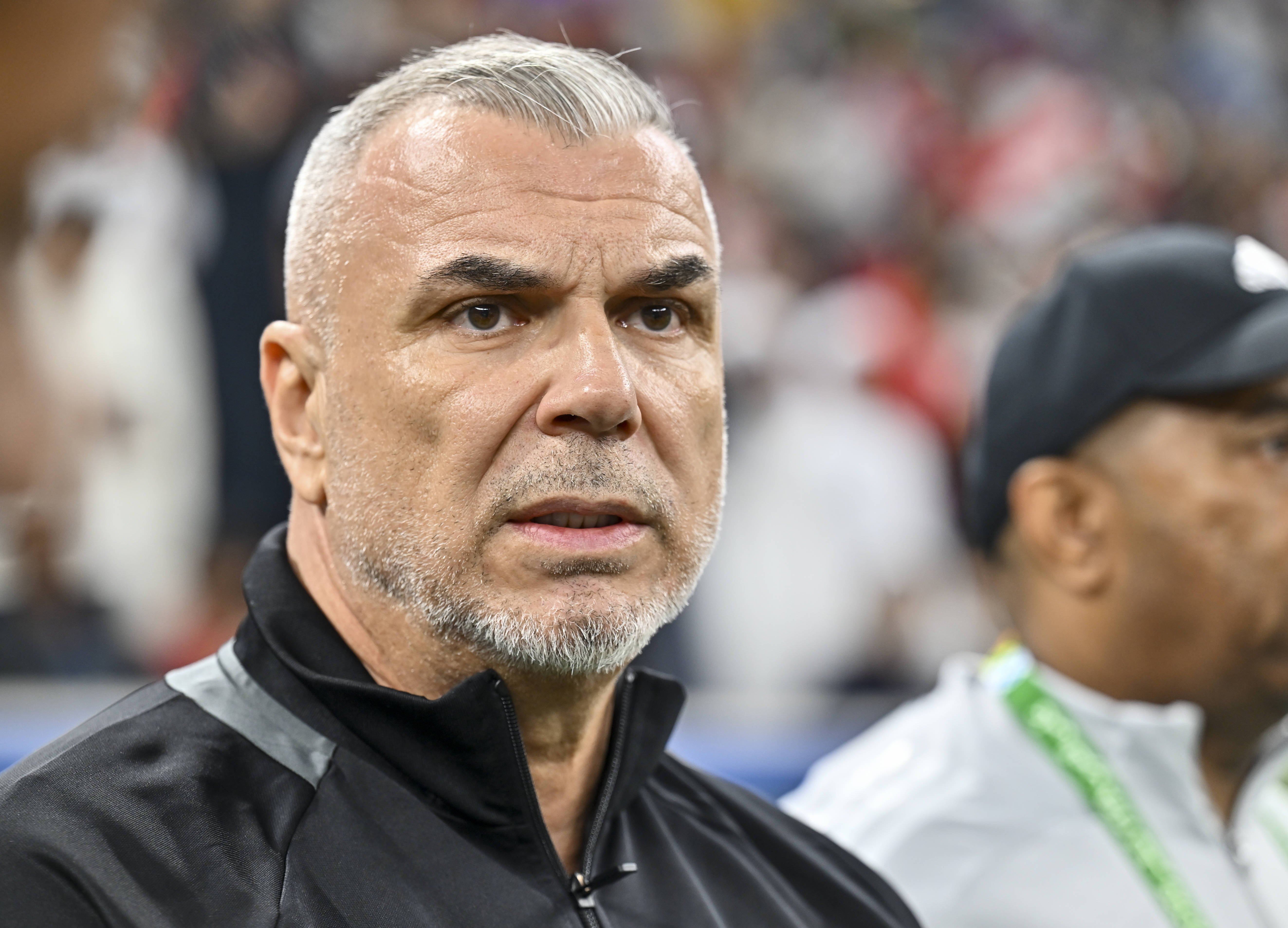 Emiratele lui Cosmin Olăroiu joacă ACUM finala cu Arabia Saudită!