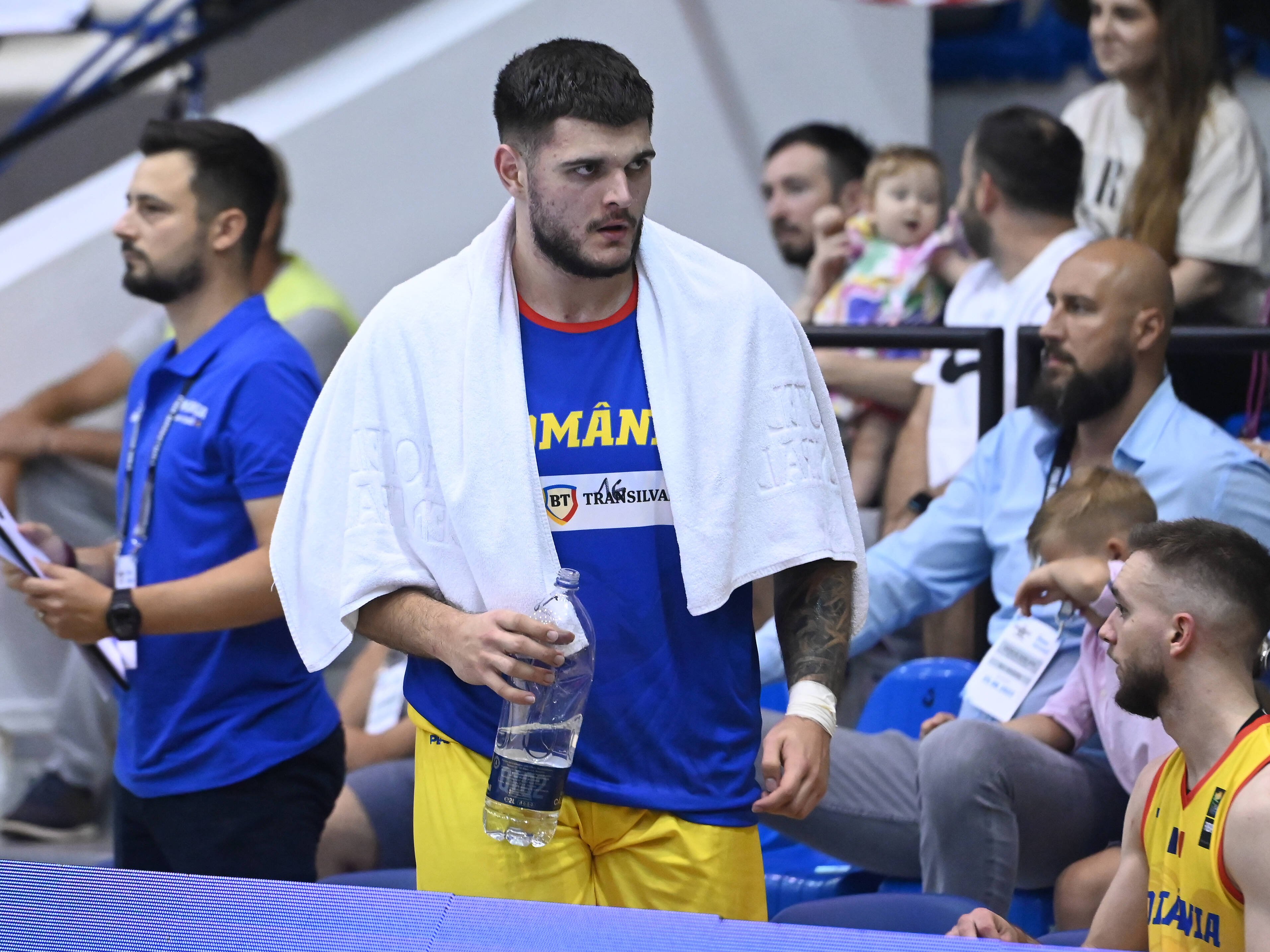&bdquo;La Dinamo, ca la teatru.&rdquo; Ștefan Grasu, despre sportul &icirc;n care Clujul și Oradea sunt mai vulcanice dec&acirc;t Bucureștiul