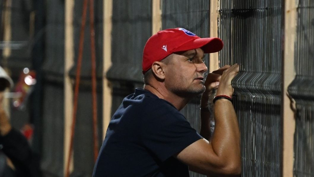 Erik Lincar a semnat: &rdquo;Pe drumul cel bun&rdquo;