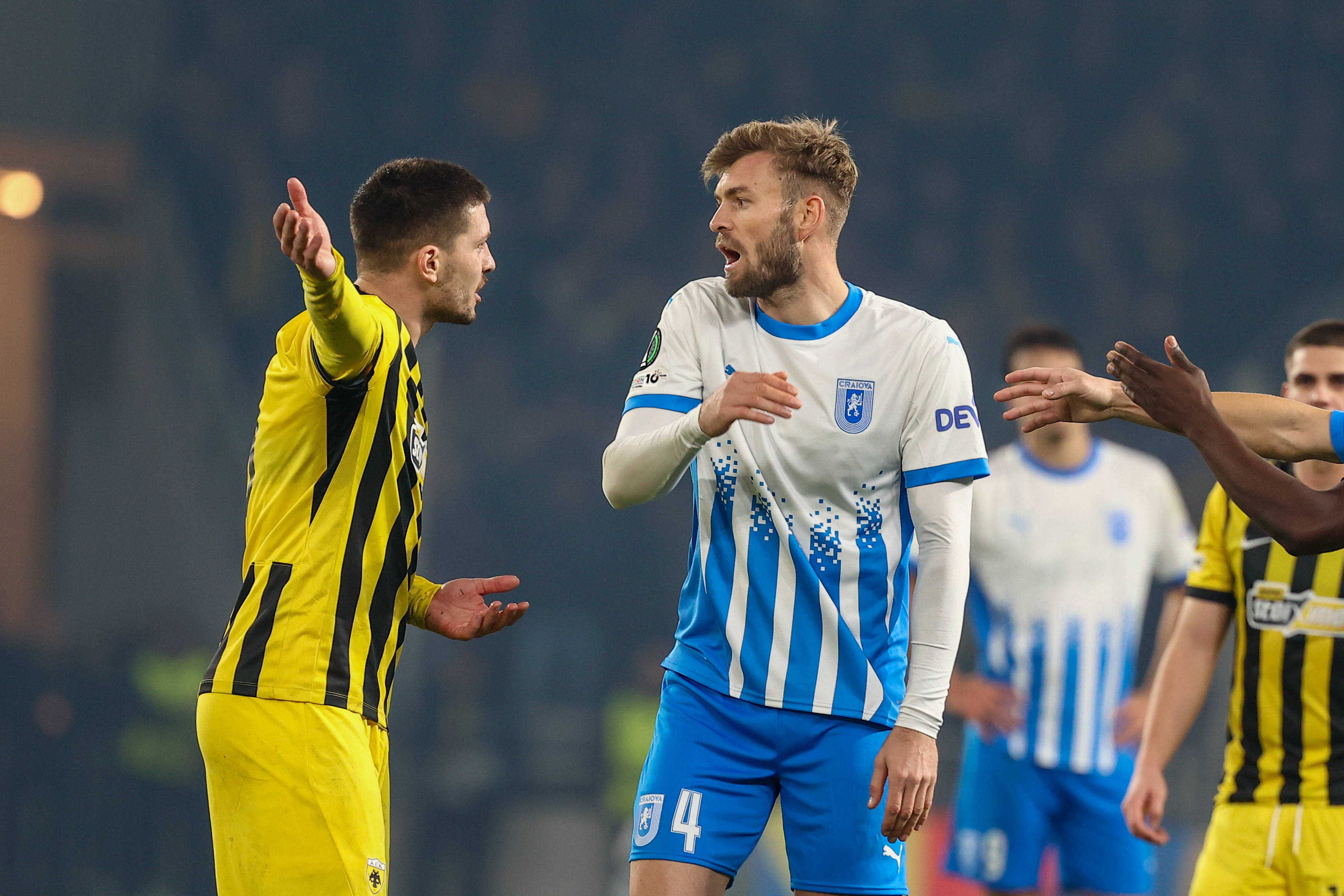 Patronul a răbufnit &icirc;mpotriva federației după &rdquo;thriller-ul&rdquo; AEK Atena &ndash; Universitatea Craiova