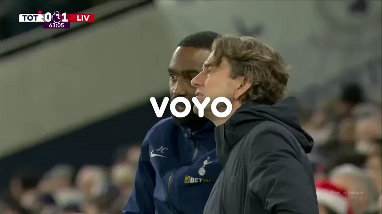 Tottenham - Liverpool | Kolo Muani lovește bara