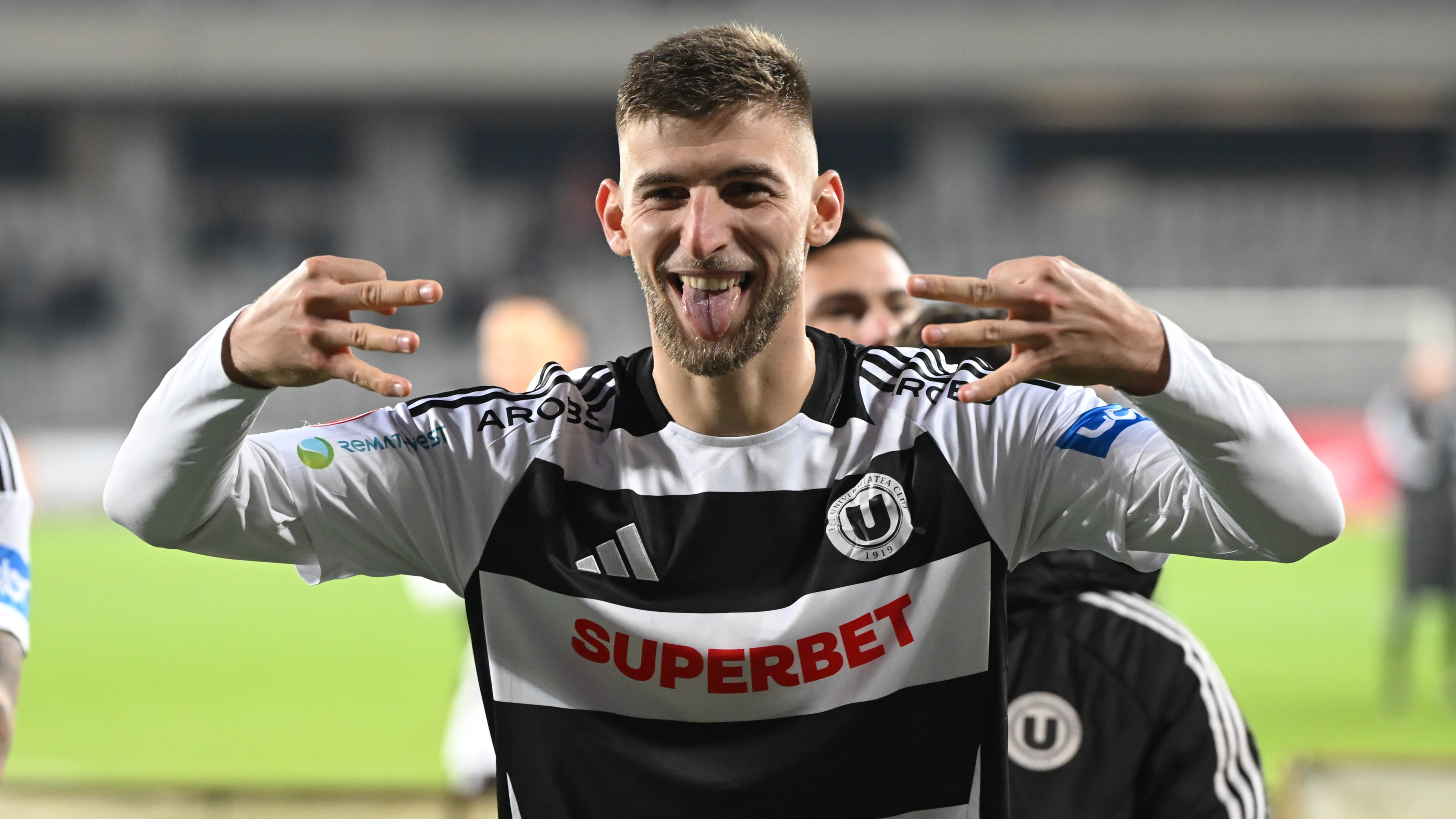 &bdquo;U&rdquo; Cluj - Farul 1-0: victorie uriașă pentru play-off, după gafa monumentală a unui fost jucător de la FCSB